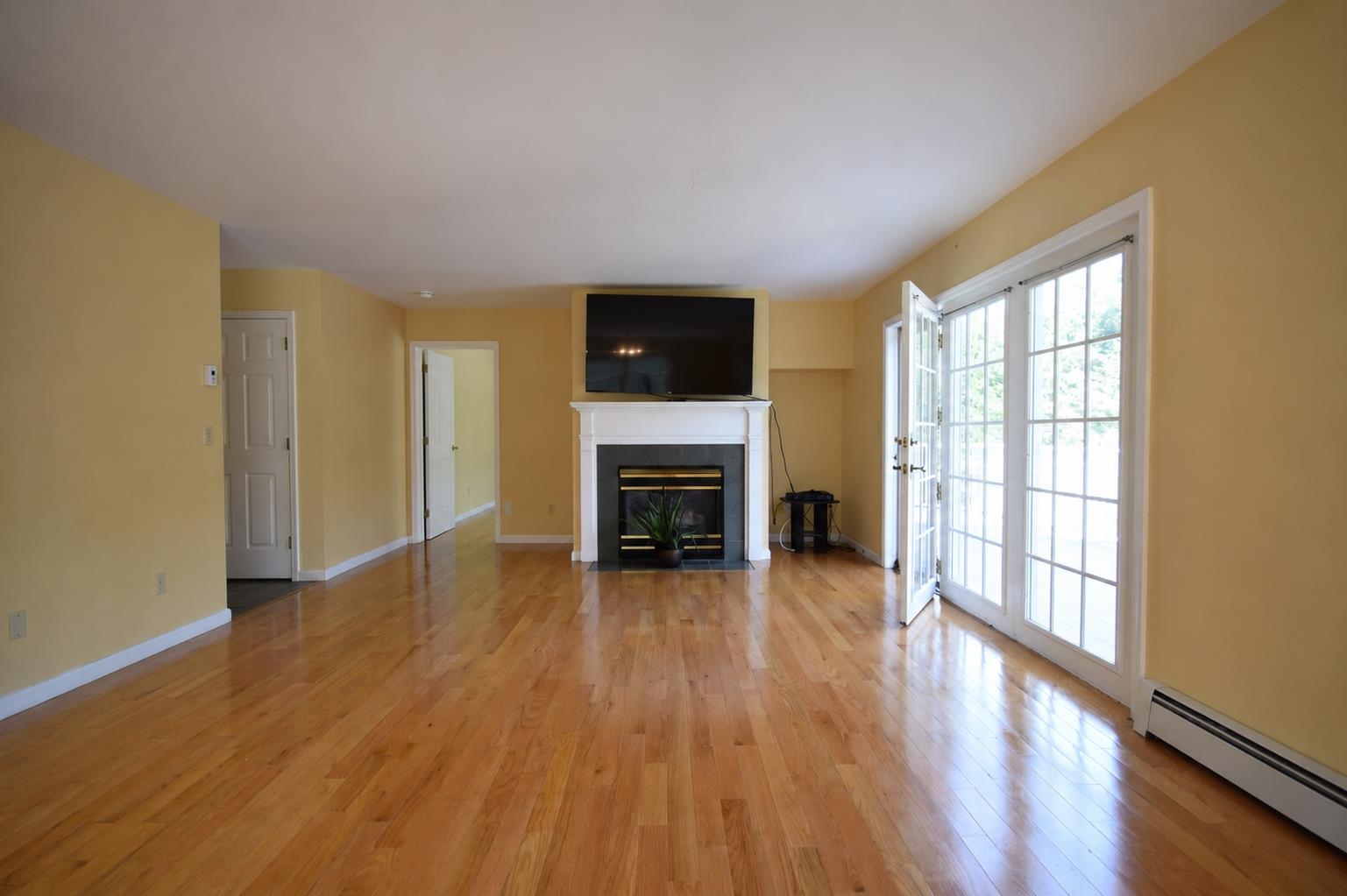 22 Peacham Lane Property Photo 4