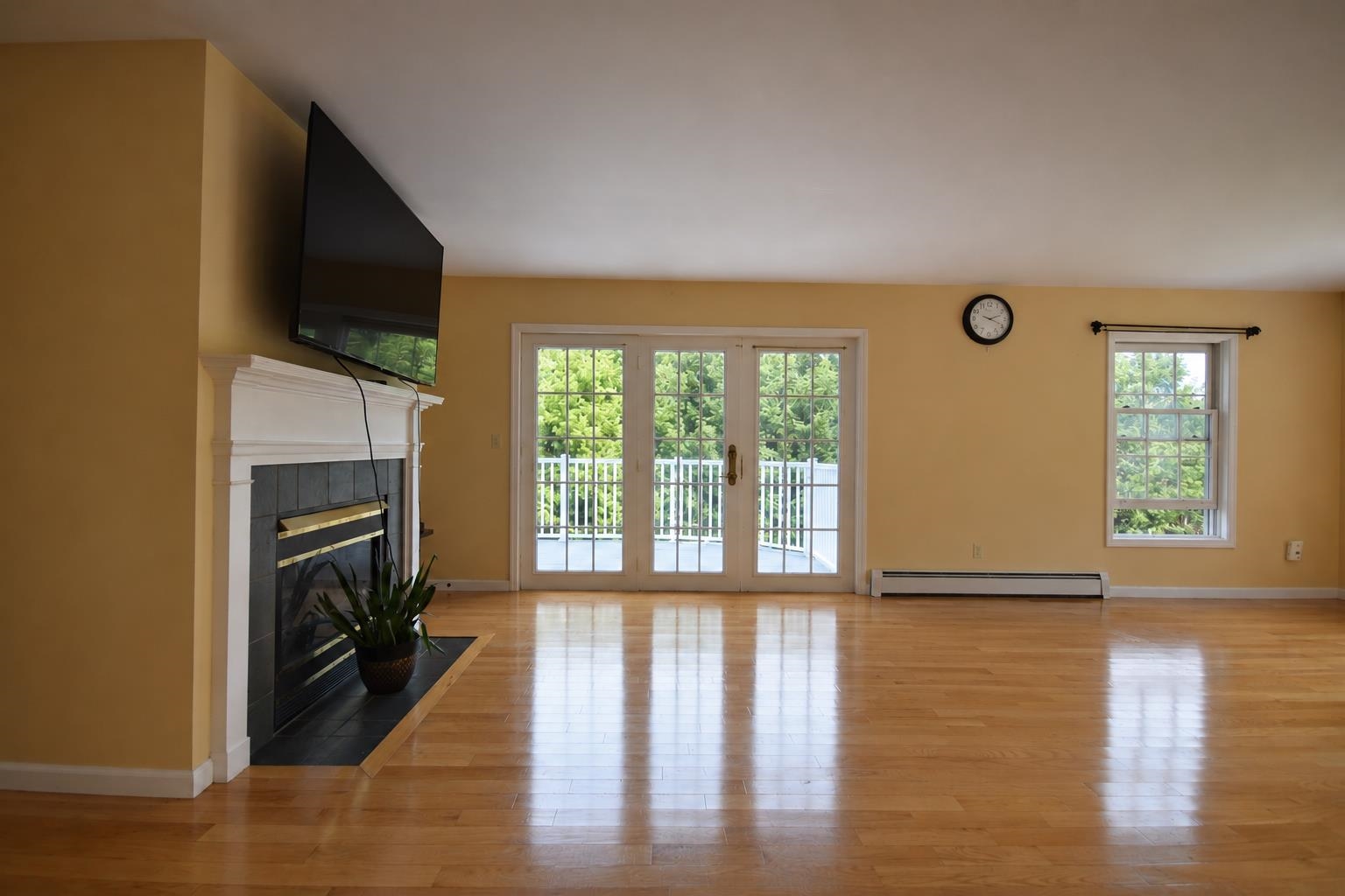22 Peacham Lane Property Photo 5