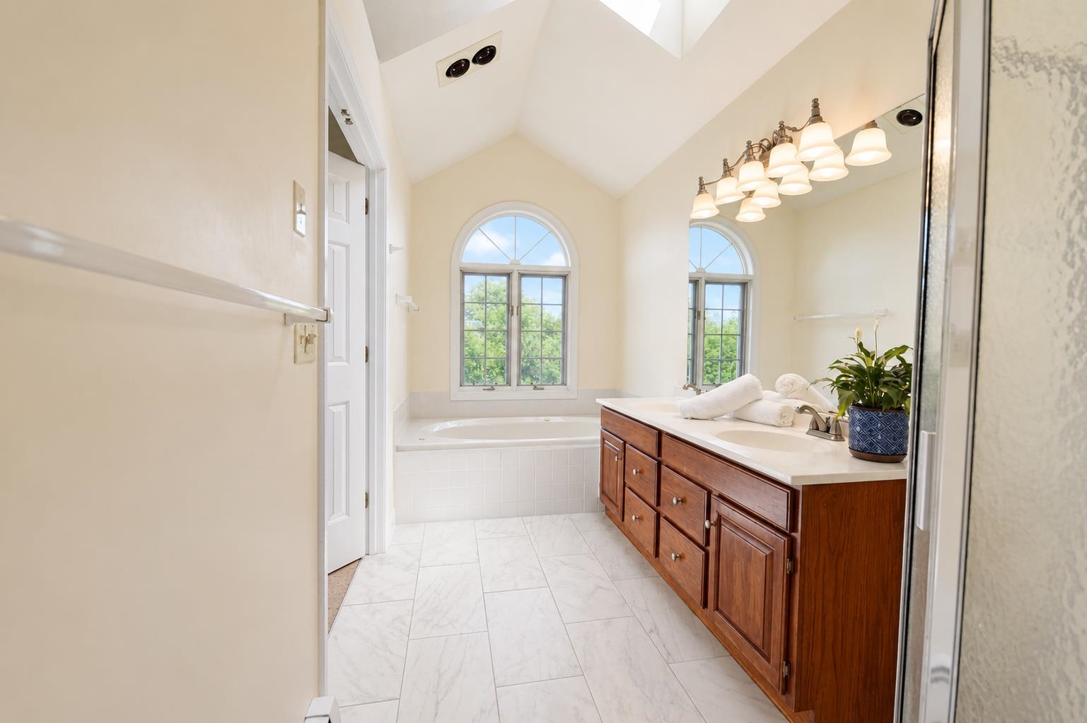 22 Peacham Lane Property Photo 15
