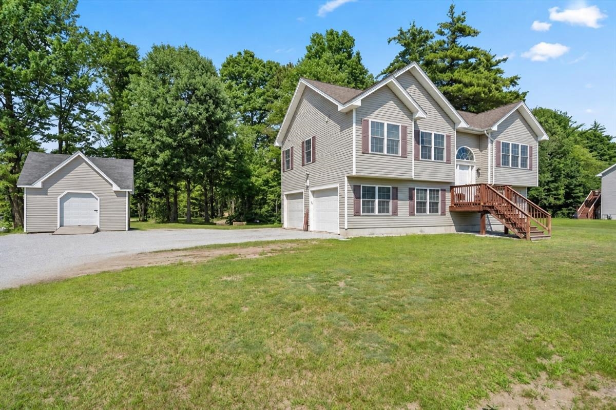 123 Meadow Lane Property Photo 2