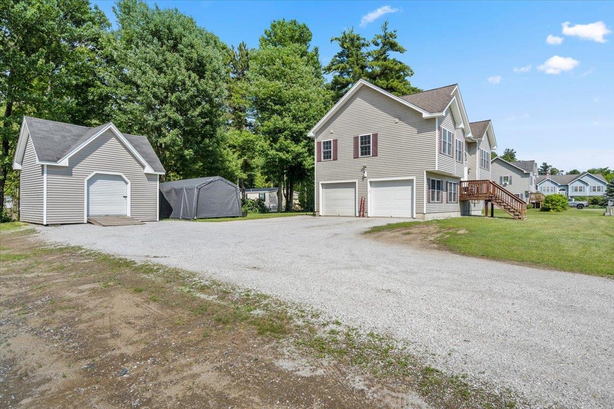 123 Meadow Lane Property Photo 4