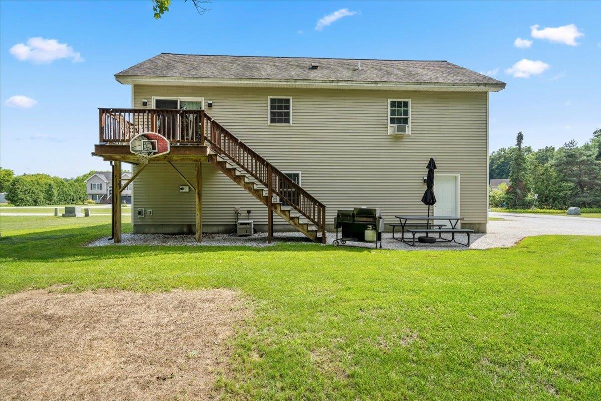 123 Meadow Lane Property Photo 9