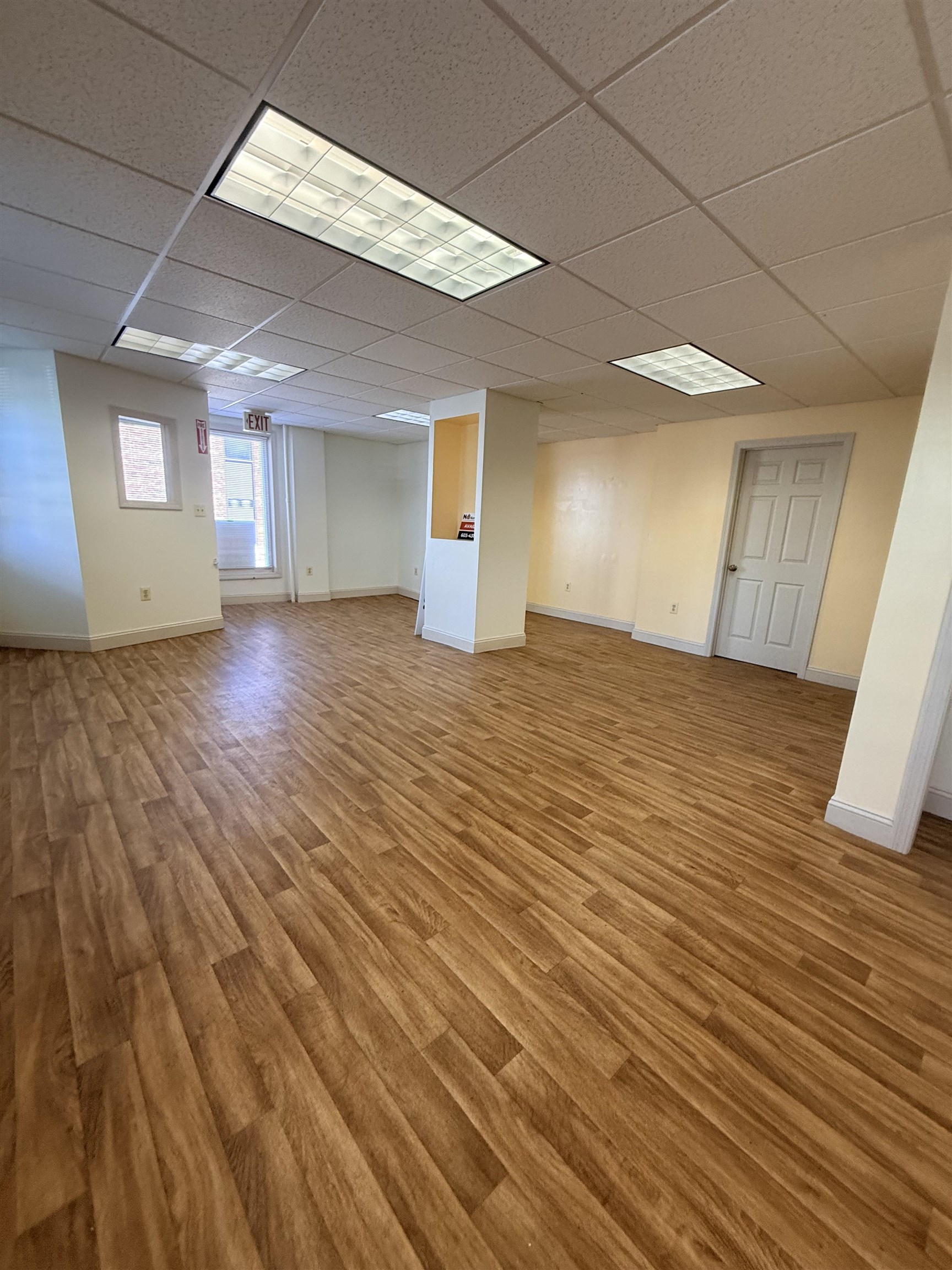 303 Pine Street Property Photo 6