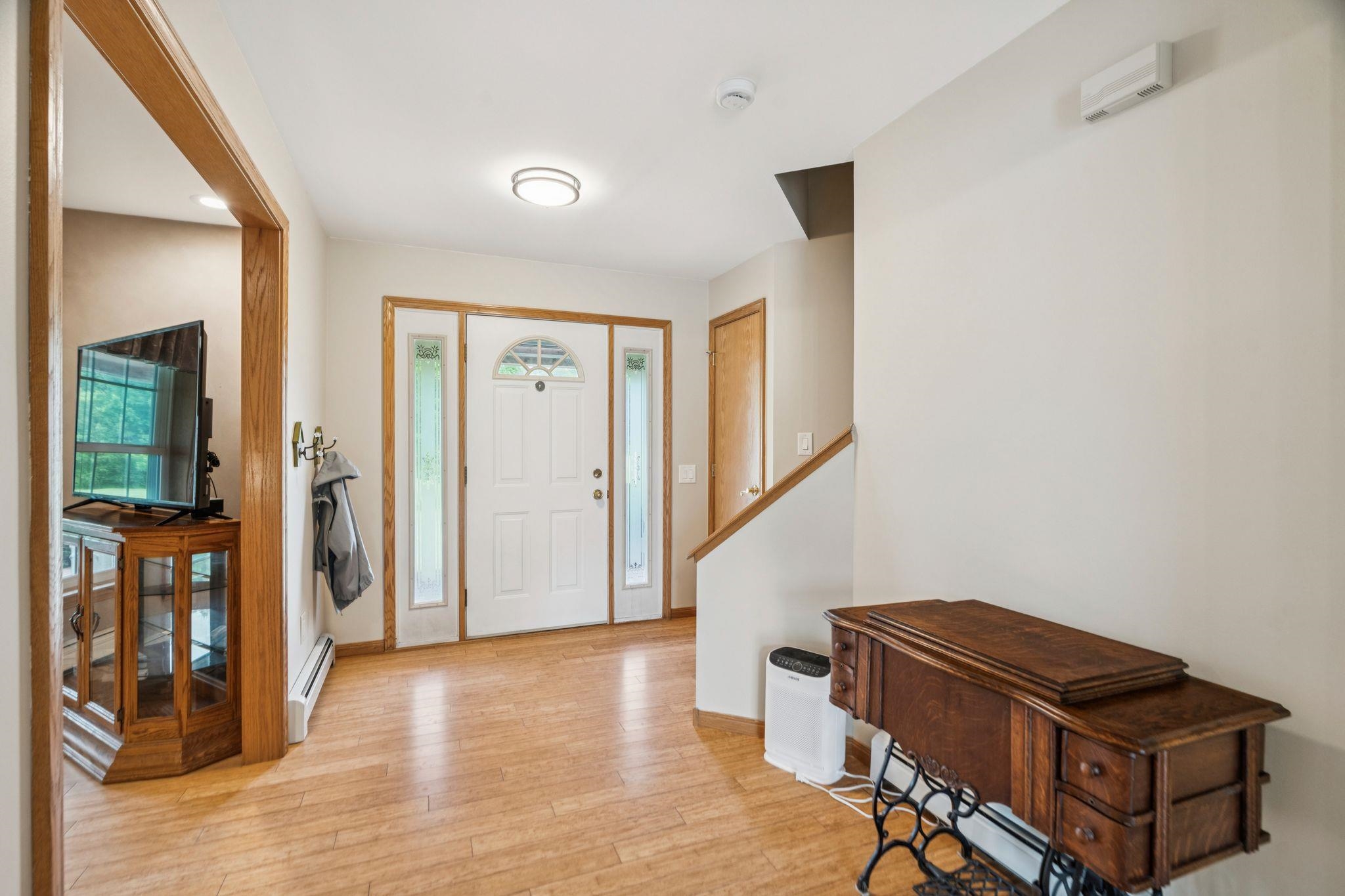 1407 Us Route 5 Property Photo 3