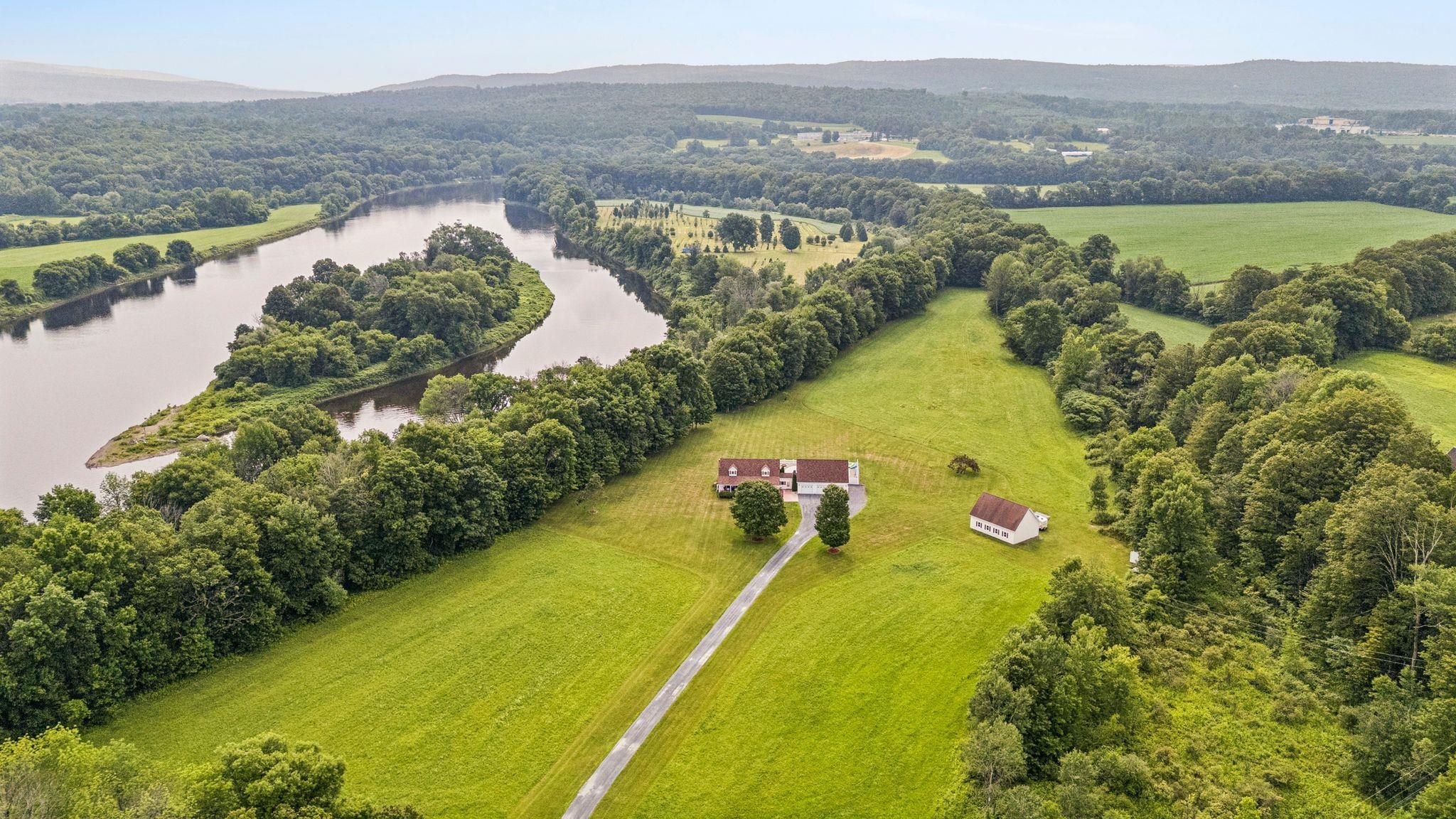 1407 Us Route 5 Property Photo 38