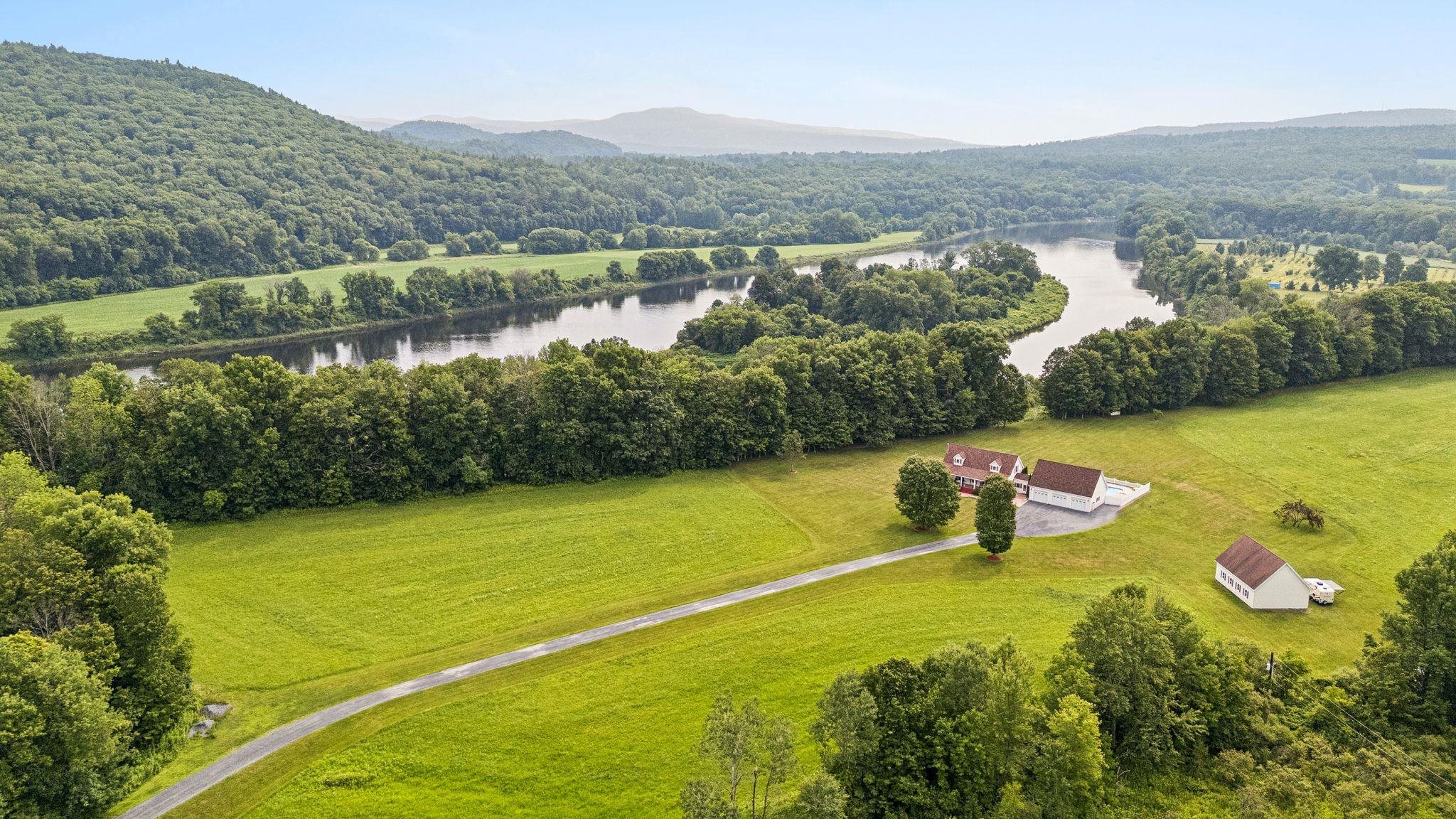 1407 Us Route 5 Property Photo 39