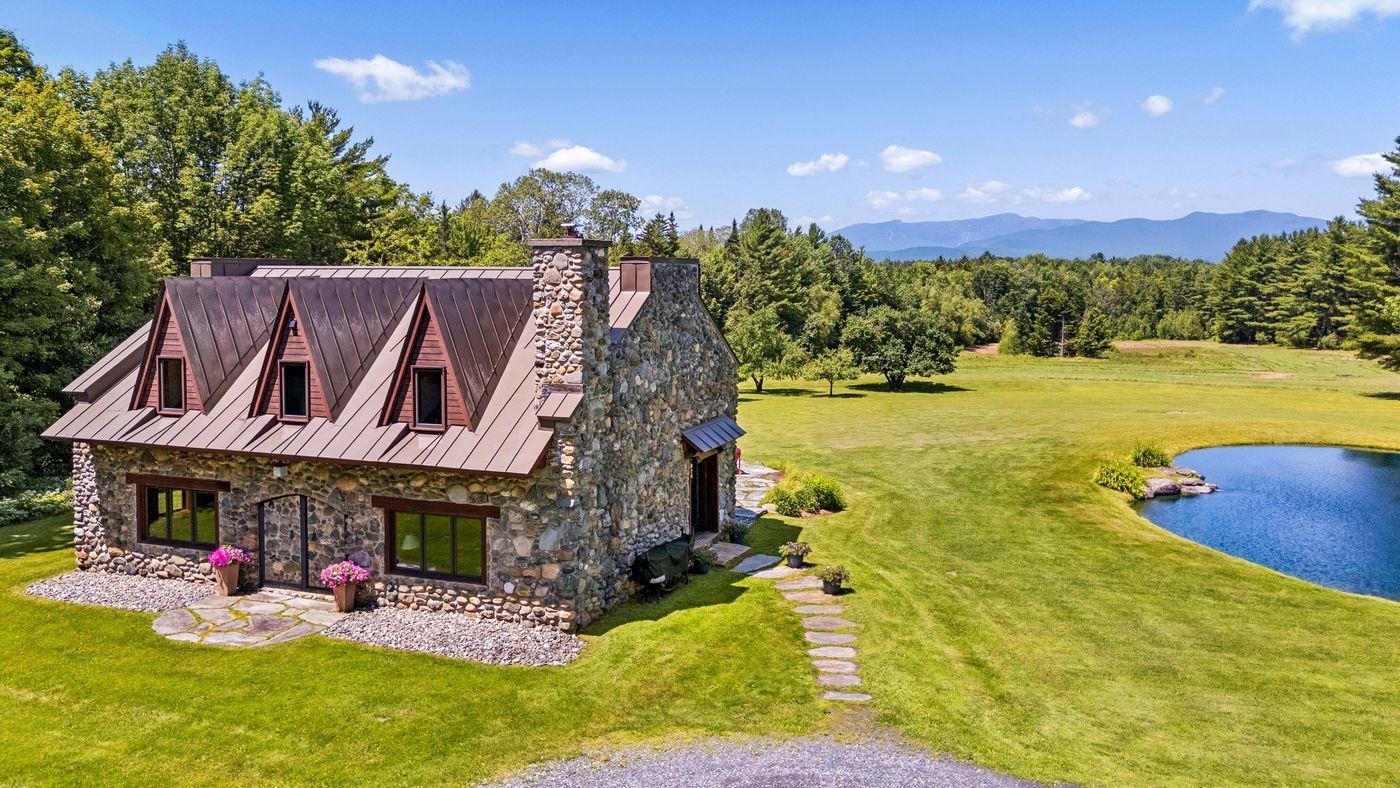 4626 Elmore Mountain Road Property Photo 3