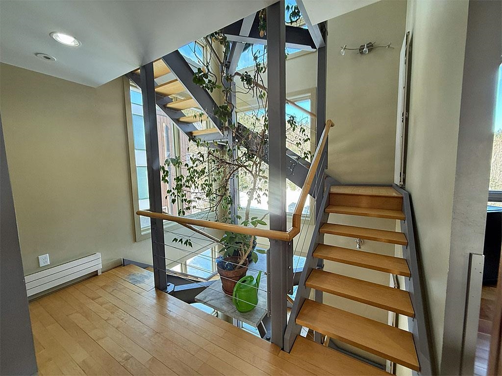 1450 Clarendon Avenue Property Photo 22