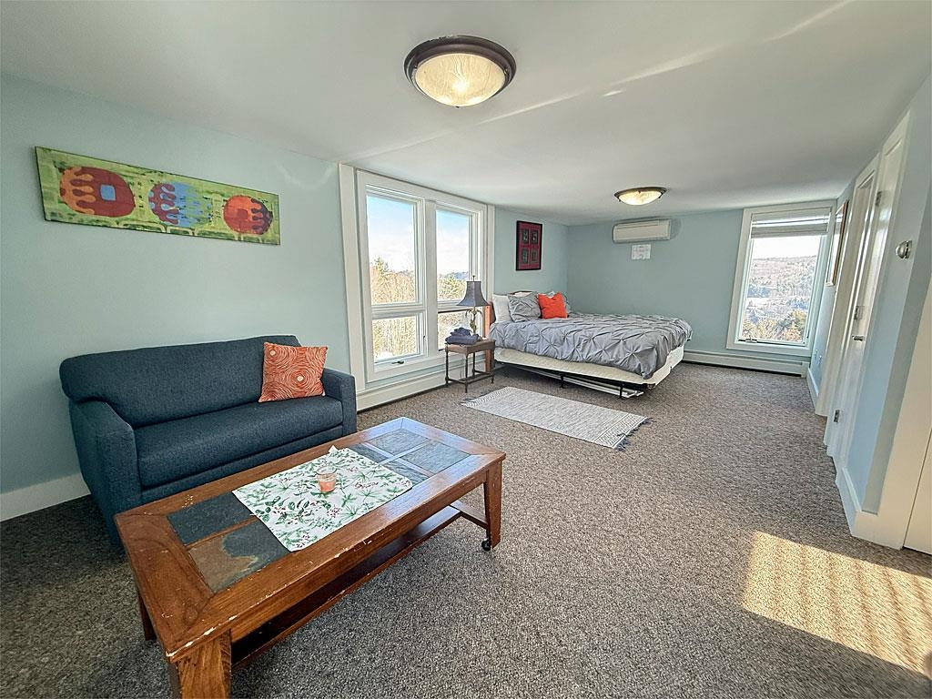 1450 Clarendon Avenue Property Photo 48