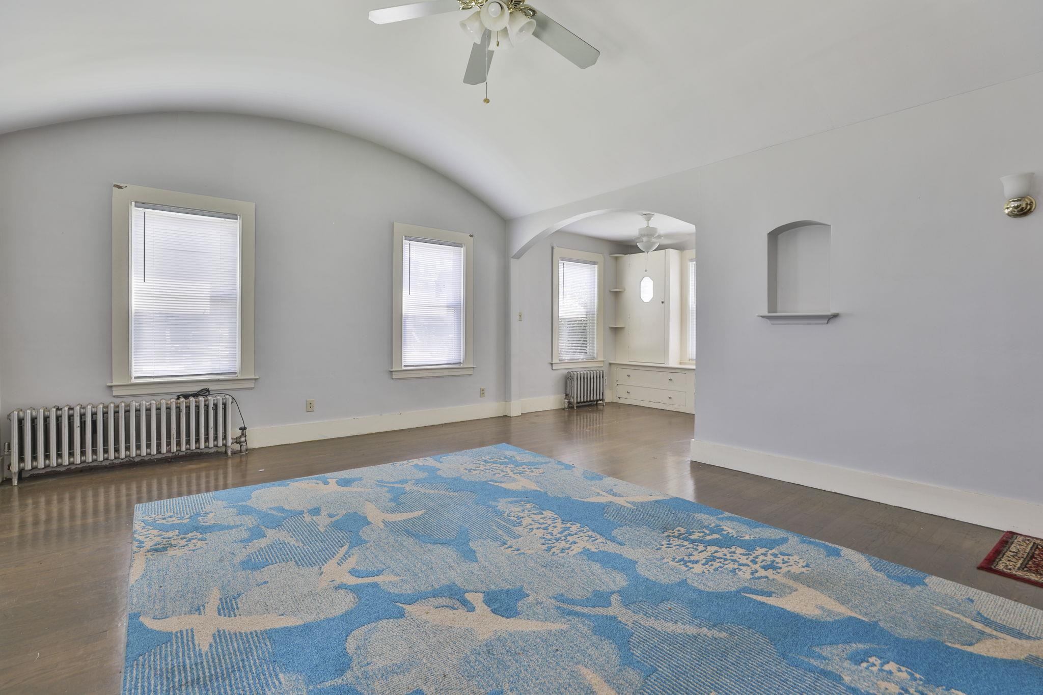 1 Oak Street Property Photo 6