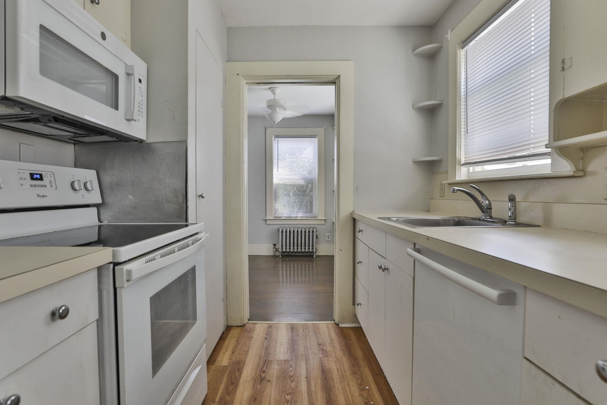1 Oak Street Property Photo 13