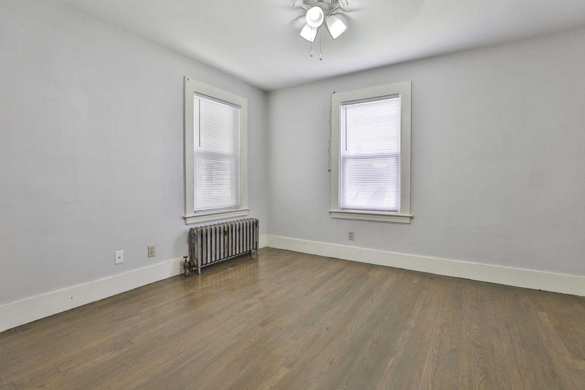 1 Oak Street Property Photo 18