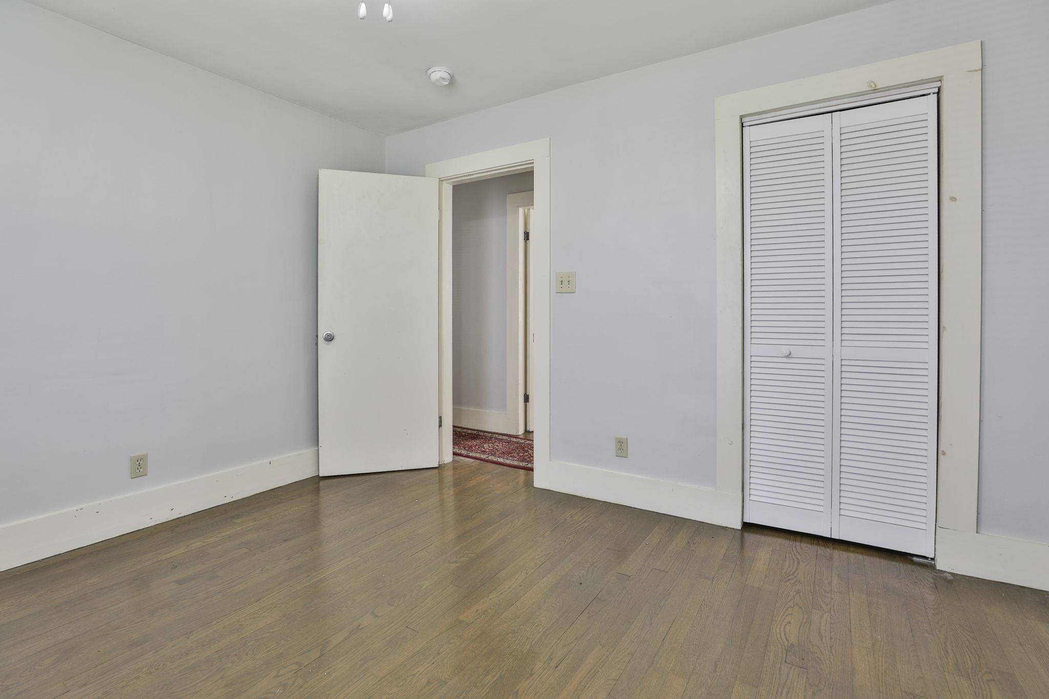 1 Oak Street Property Photo 19