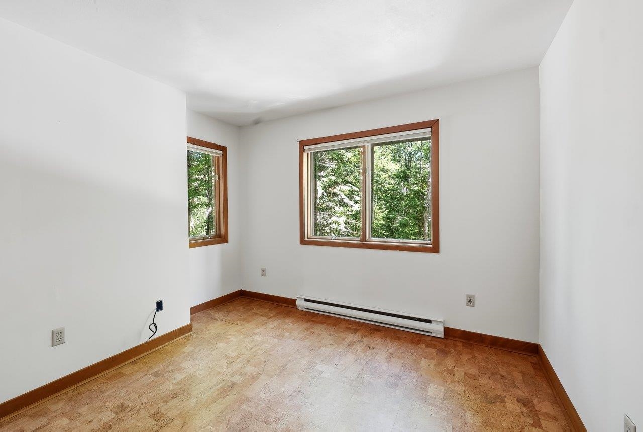 2 Corson Lane Property Photo 35