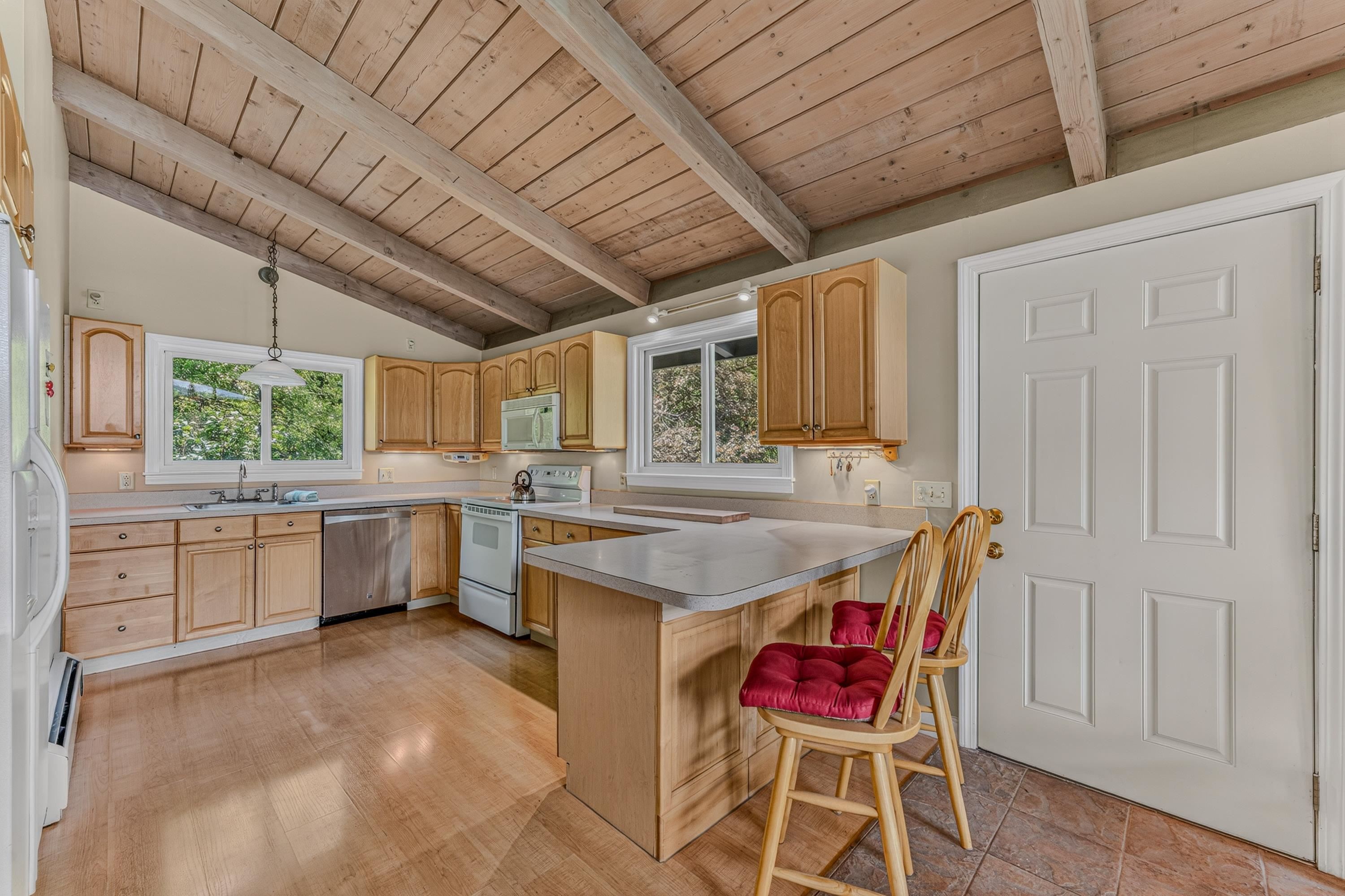 1190 Streeter Pond Road Property Photo 12