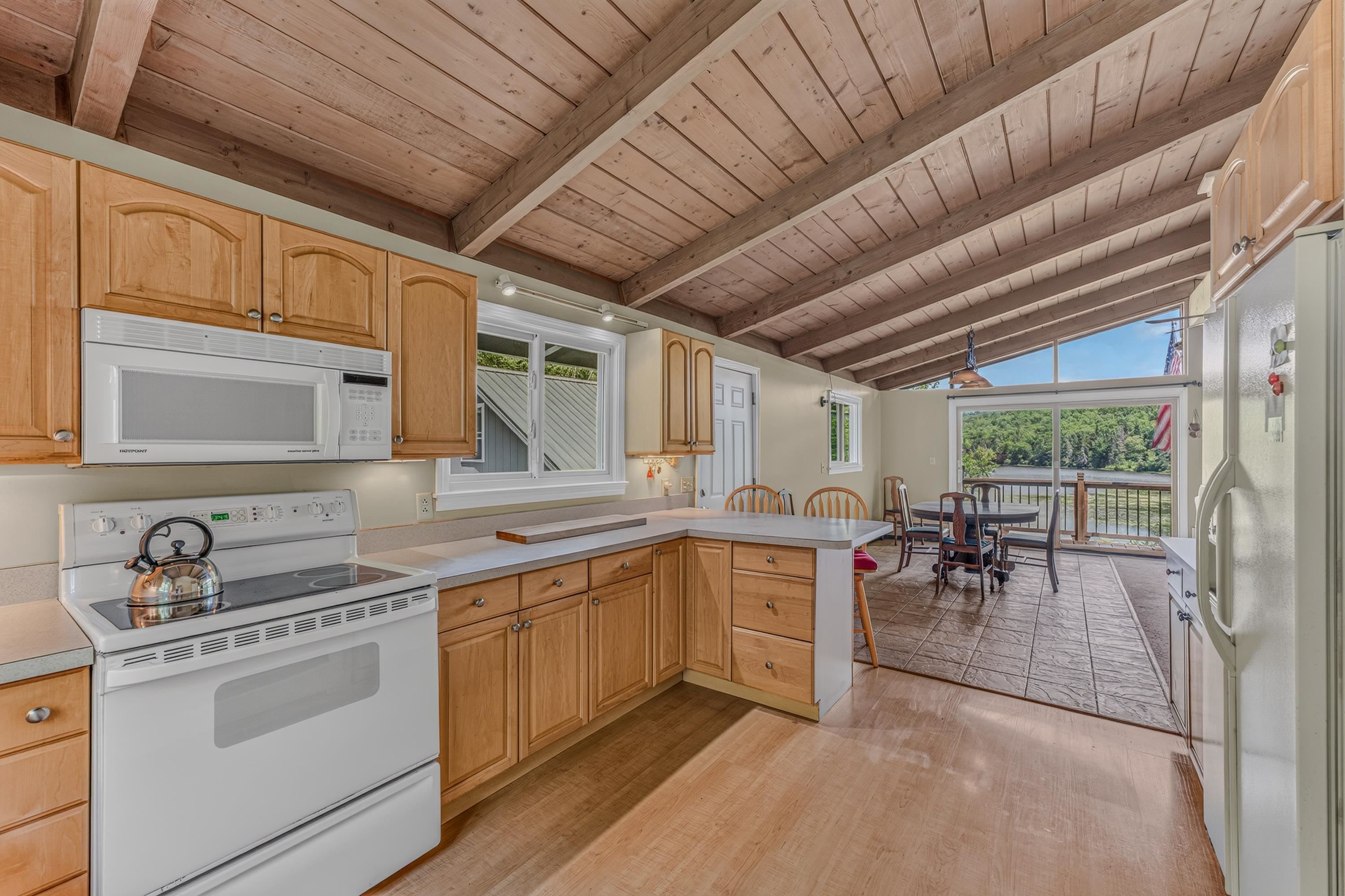 1190 Streeter Pond Road Property Photo 13