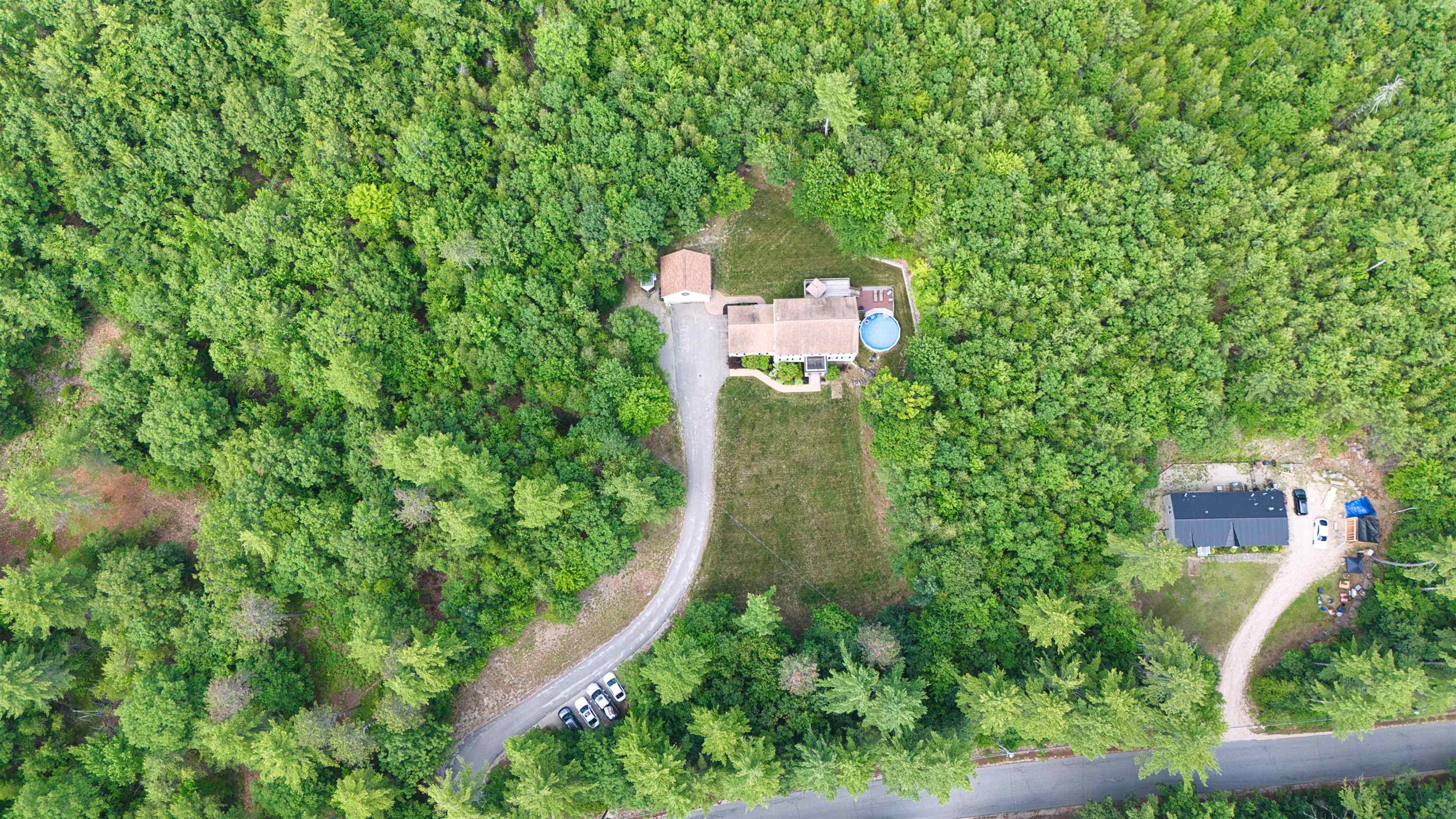 377 Kings Highway Property Photo 2