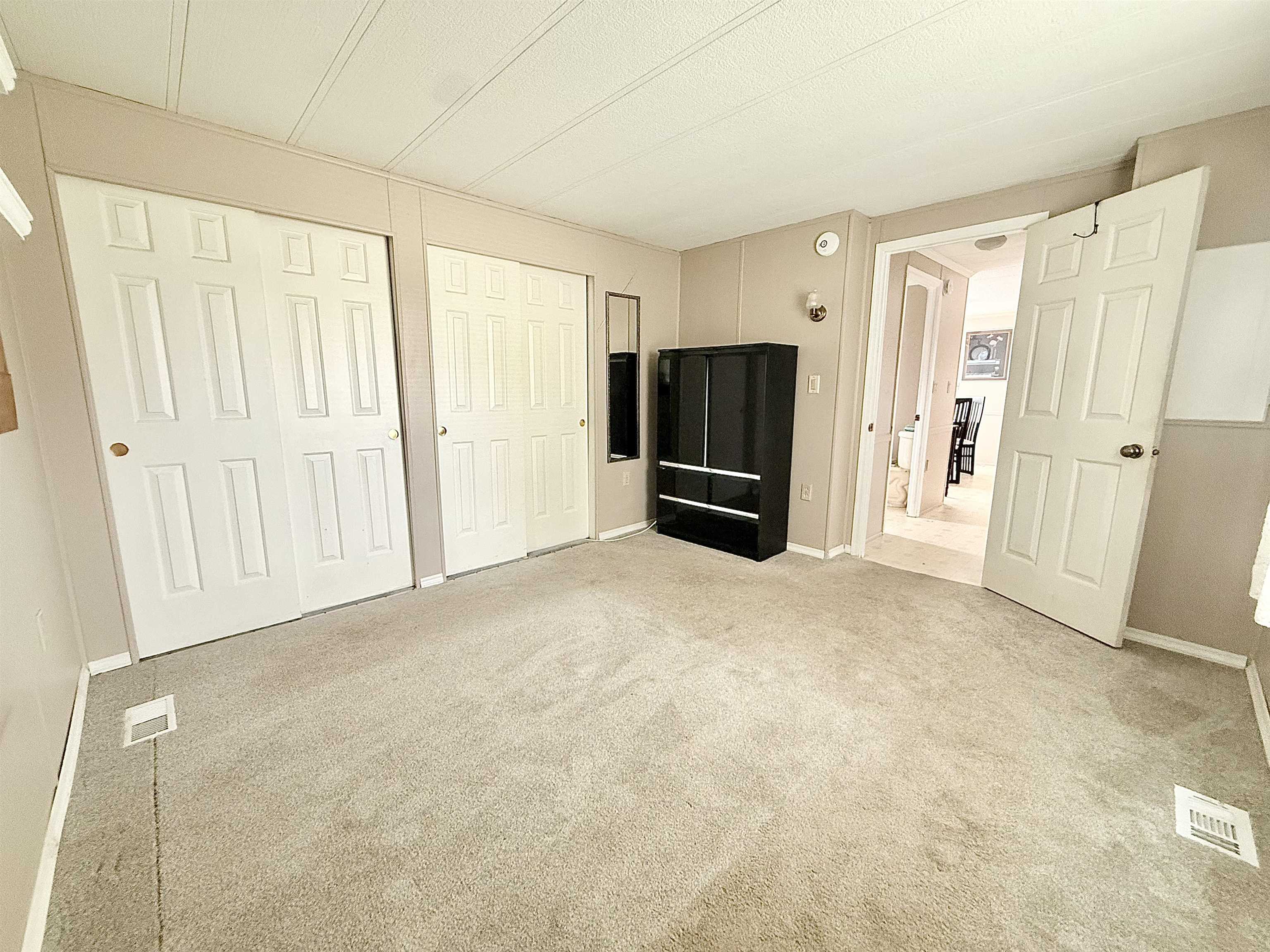 9 Billings Mobile Manor Property Photo 14