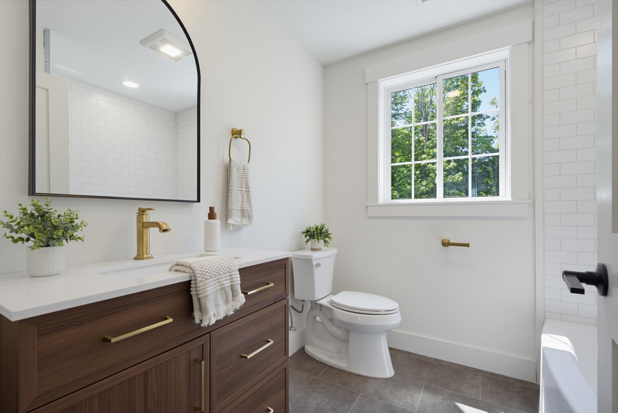 21 Upper Ladd Hill Road Property Photo 23