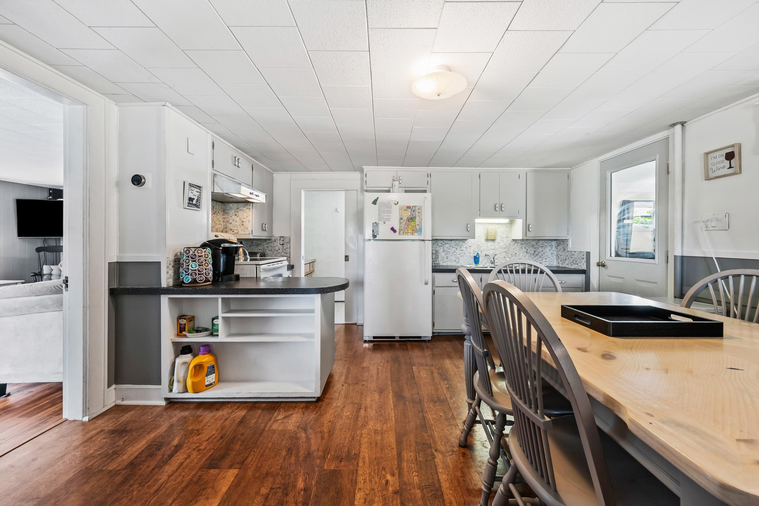 6 Cascade Flats Property Photo 6