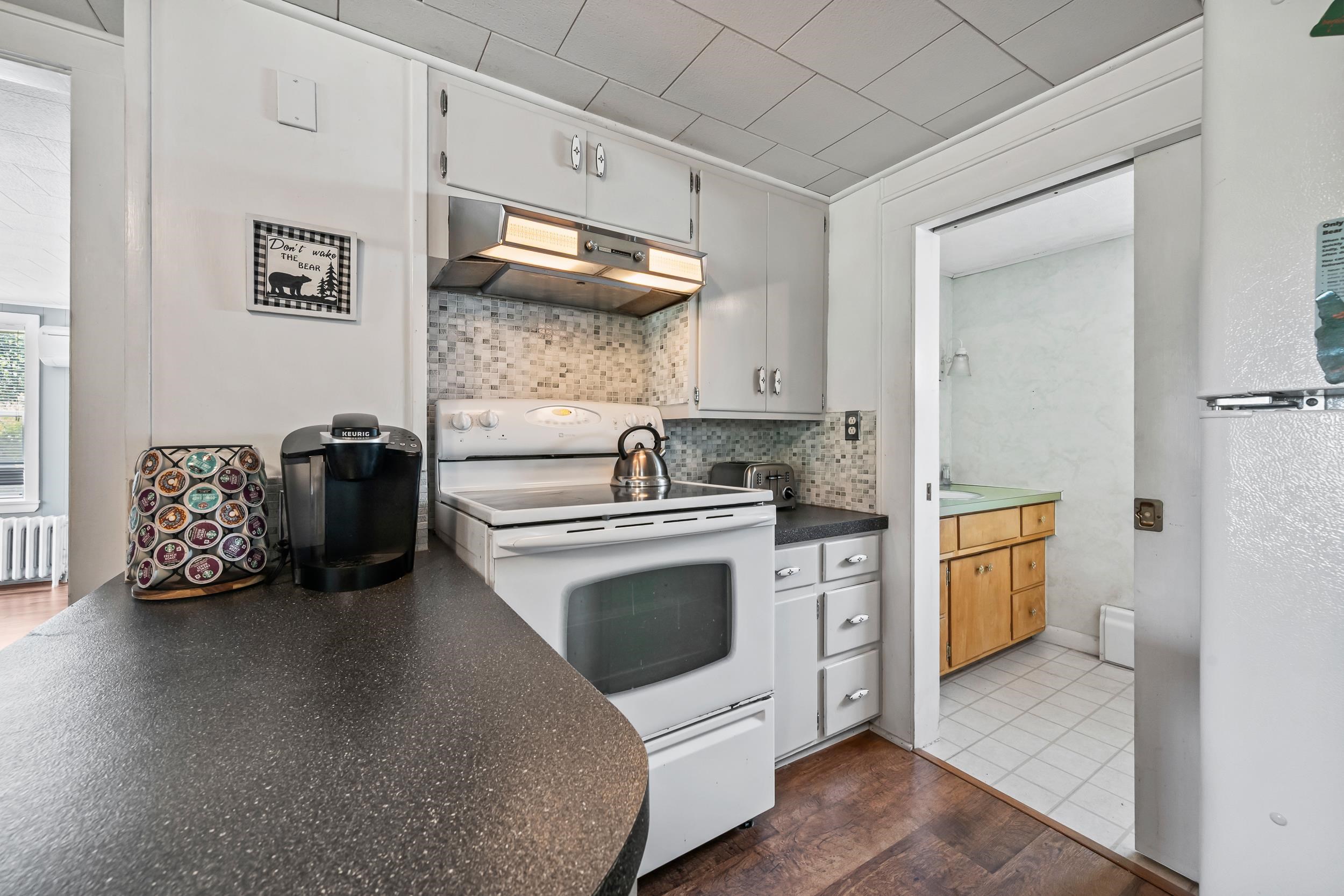 6 Cascade Flats Property Photo 8