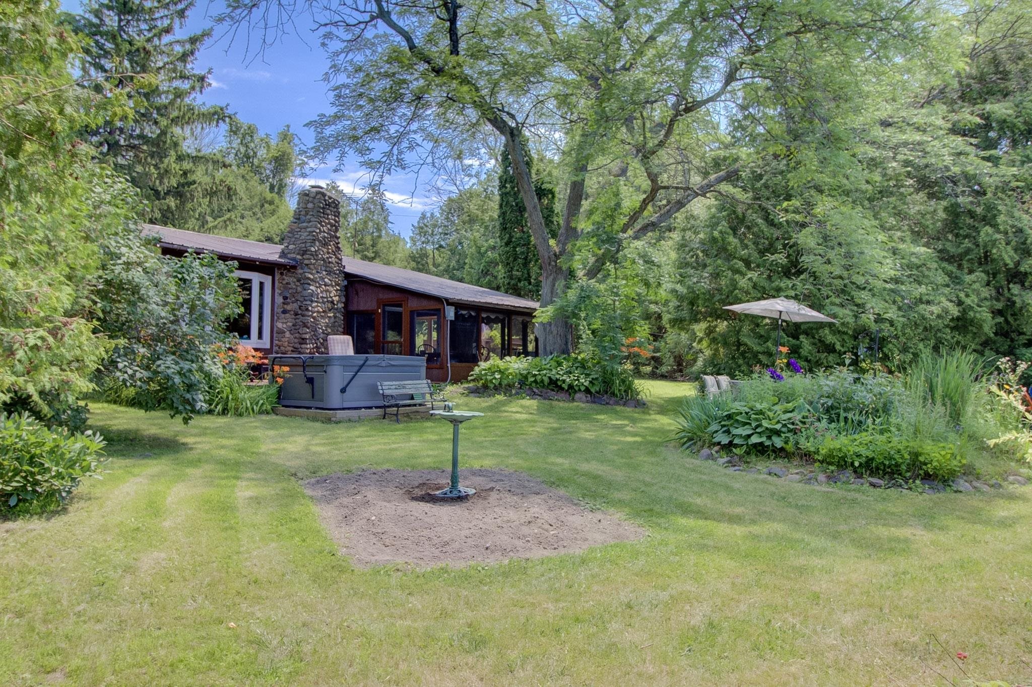 1160 Blockhouse Point Road Property Photo 17