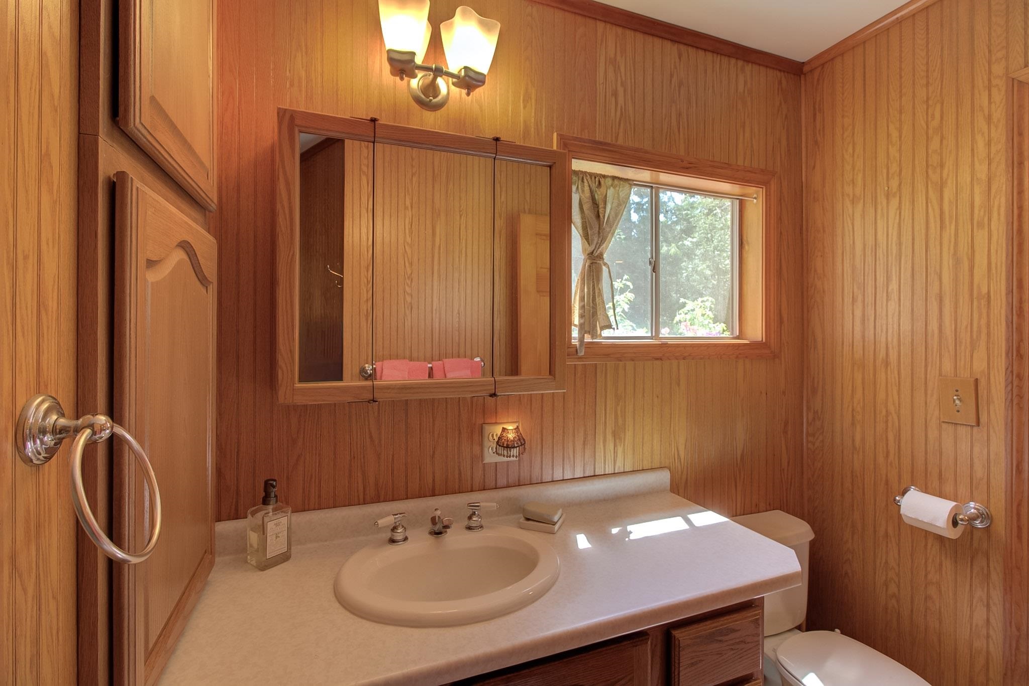 1160 Blockhouse Point Road Property Photo 30
