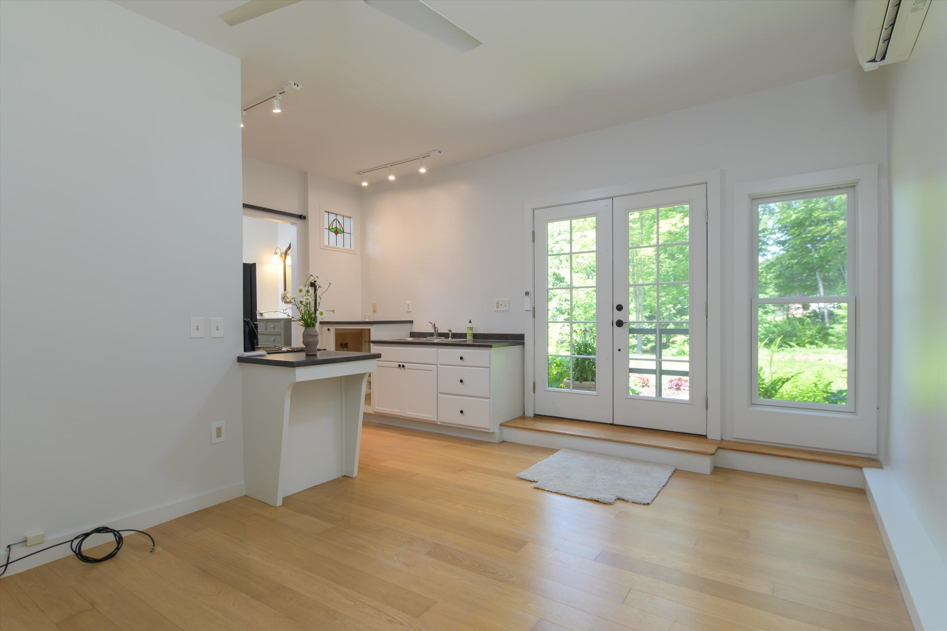 69 High Street Property Photo 40