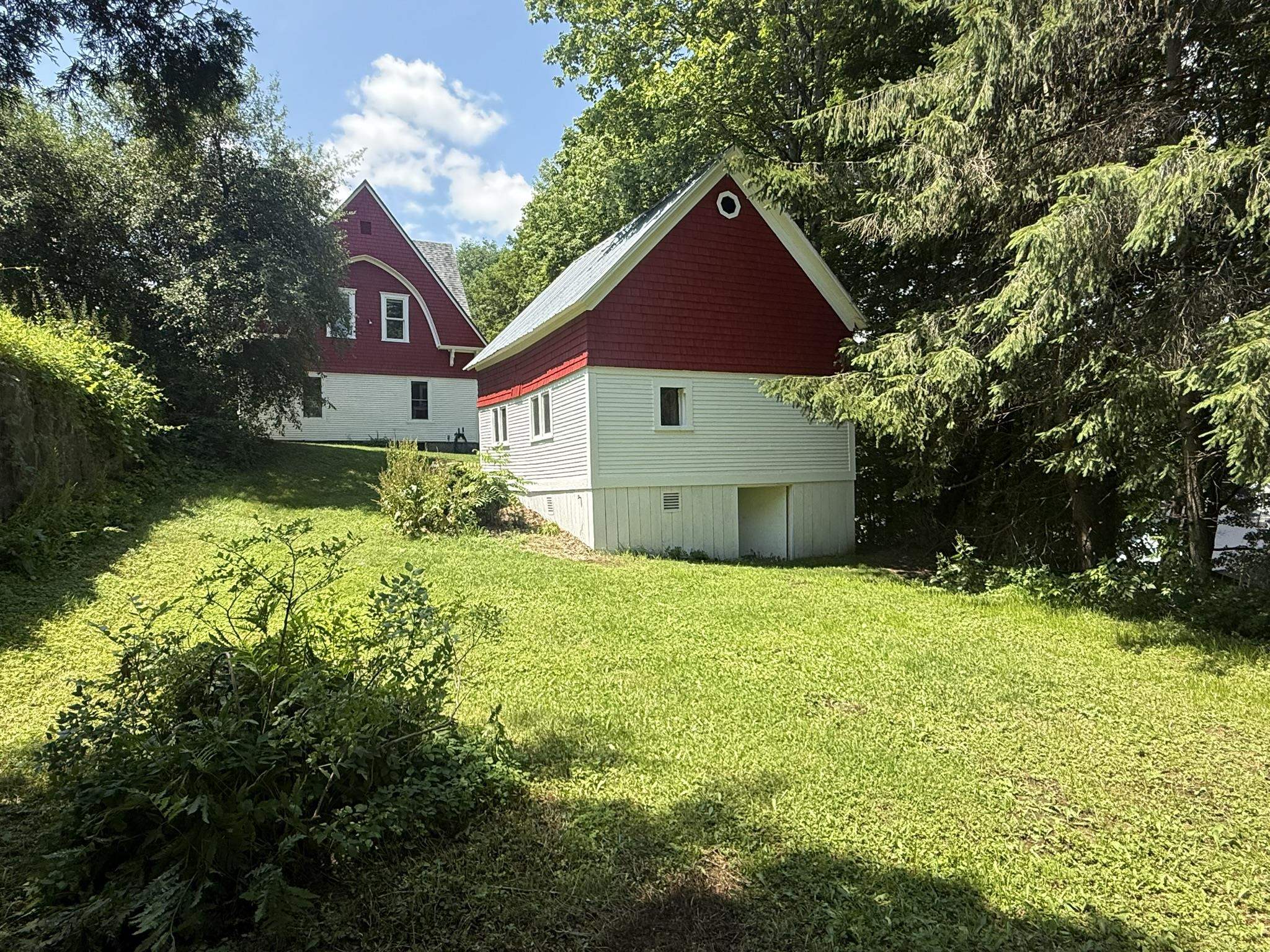 112 Terrace Hill Street Property Photo 30