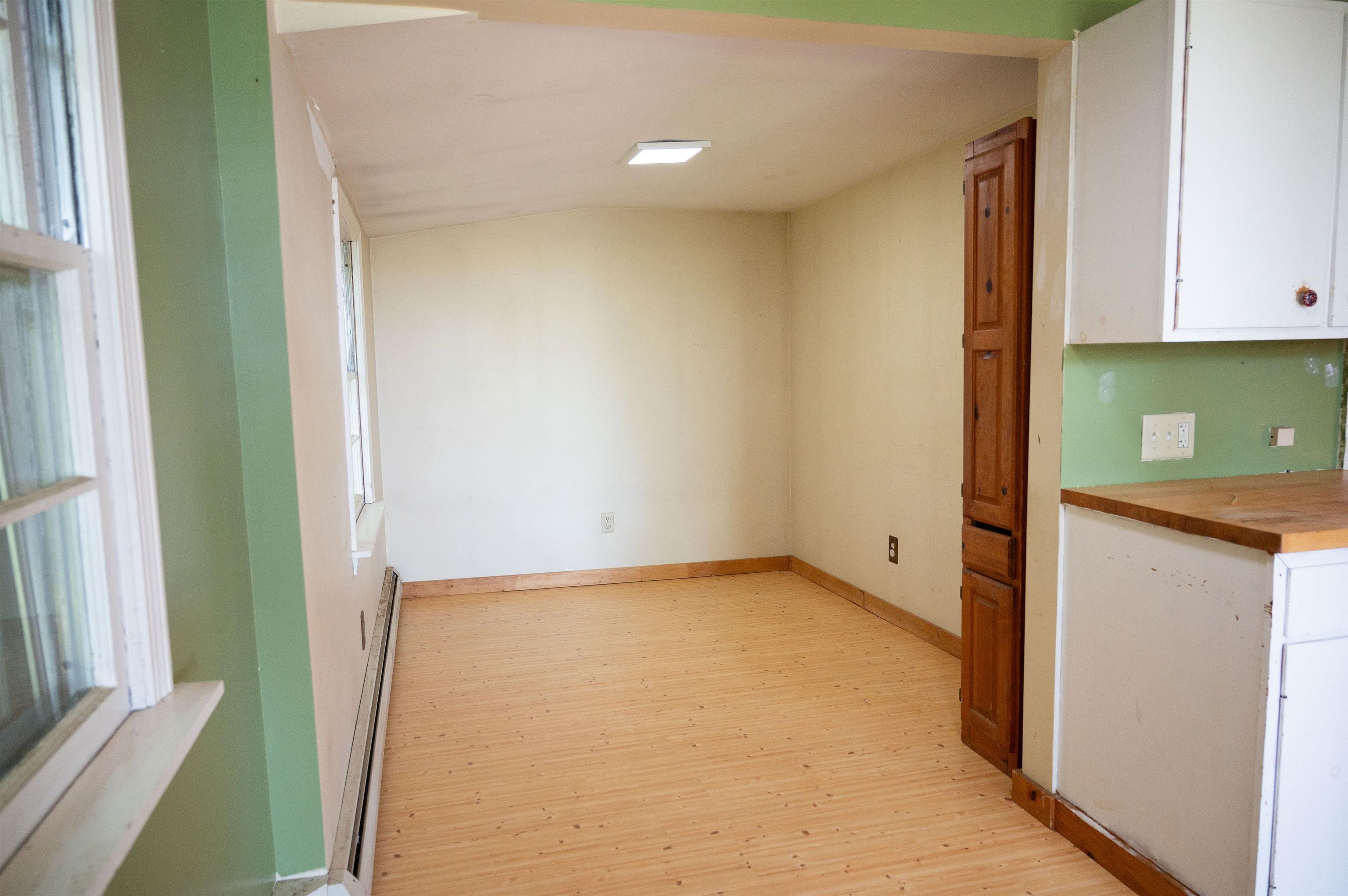 165 Dutton Farm Road Property Photo 8