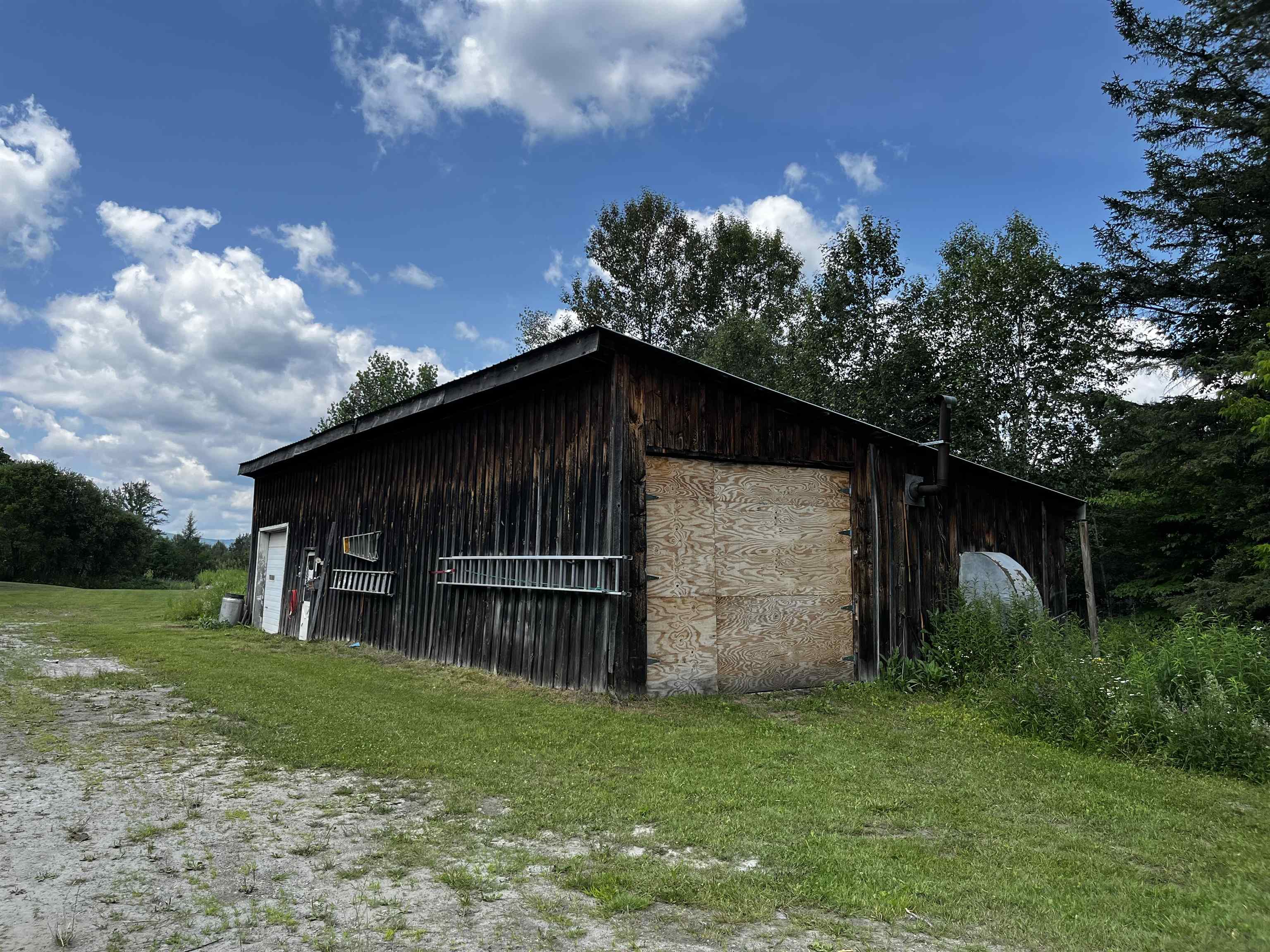 1946 Cold Hill Road Property Photo 15