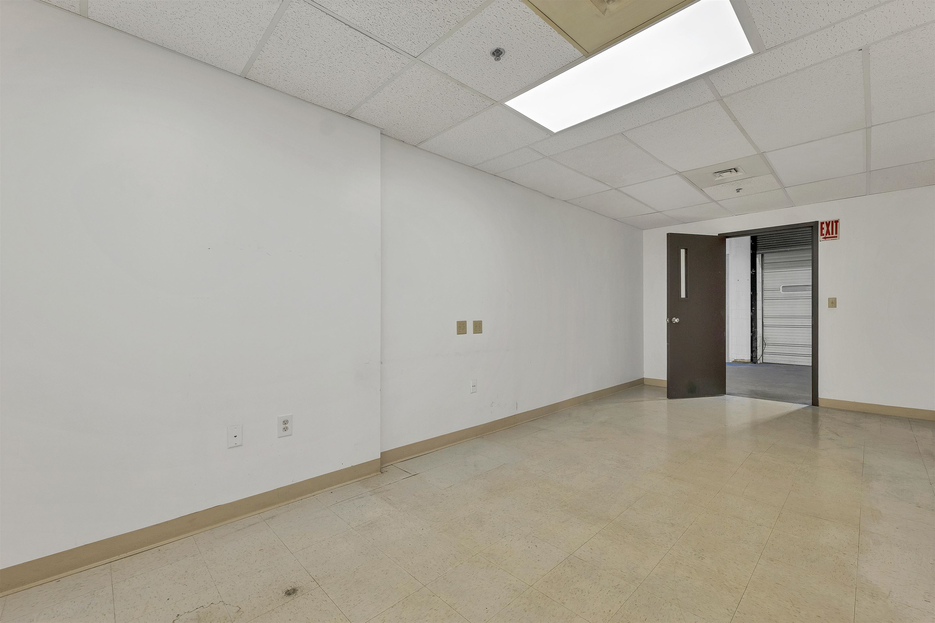 200 Tilton Road Property Photo 23