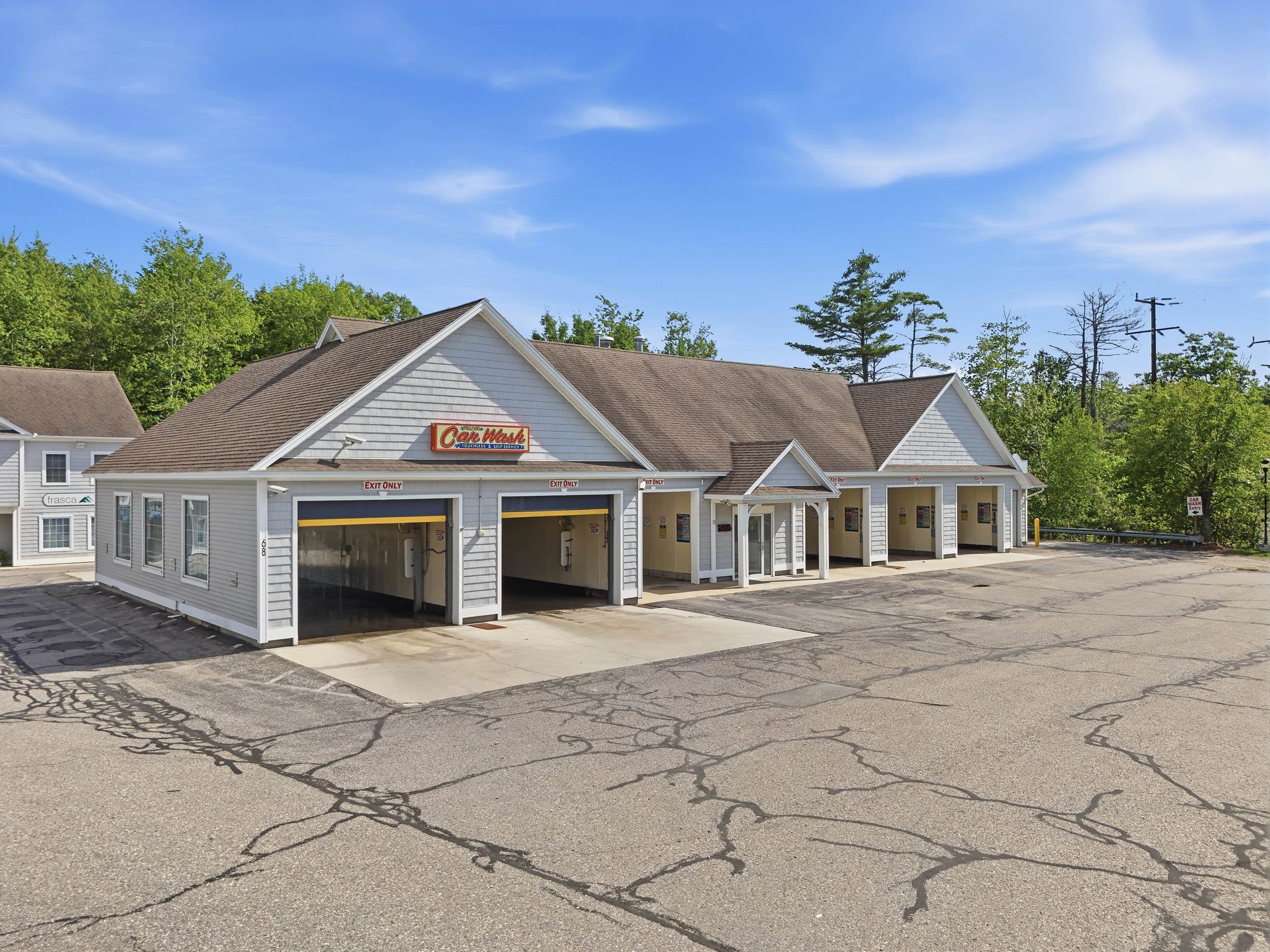 70 Whittier Highway Property Photo 3