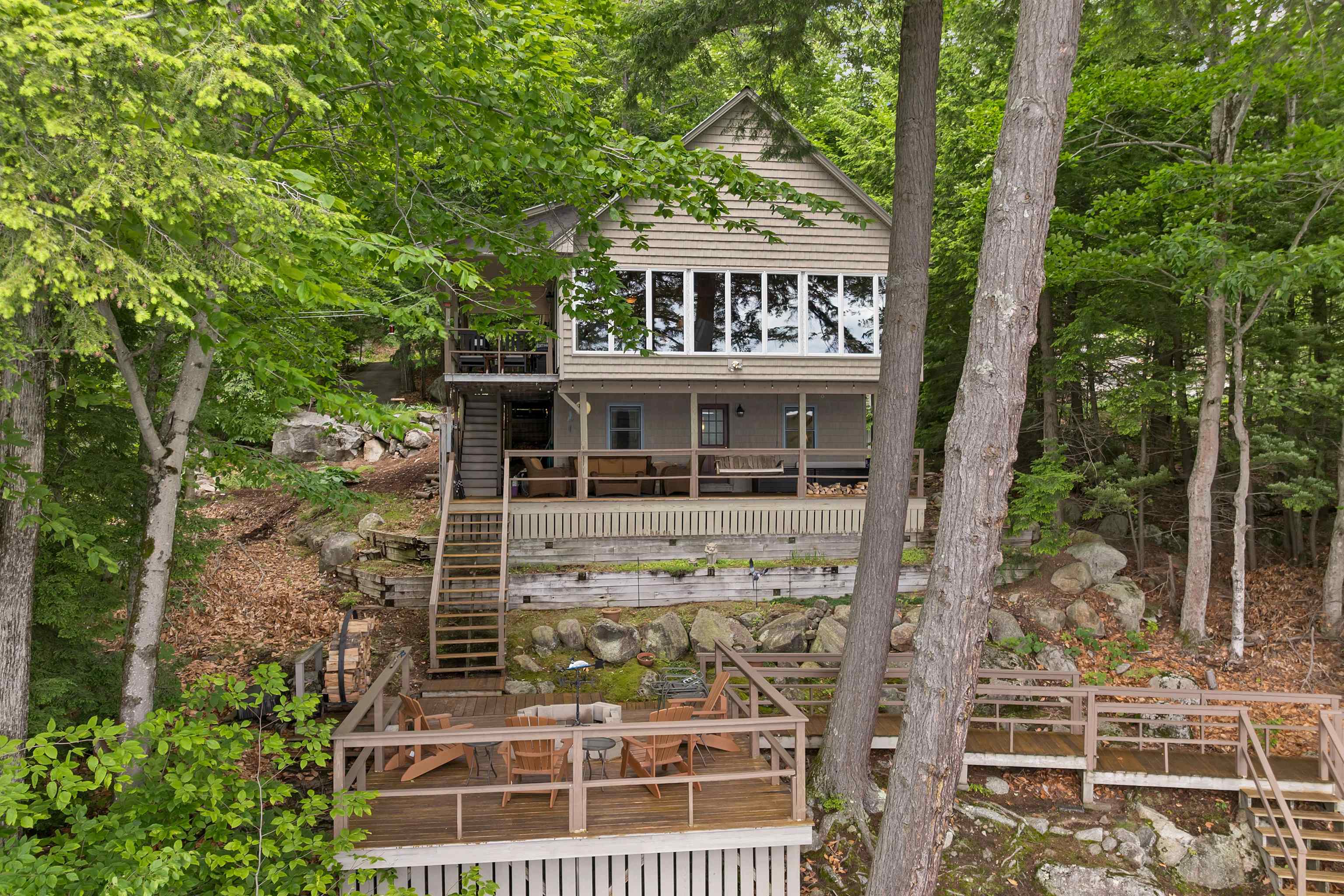 3 Terrace Pines Place Property Photo 4