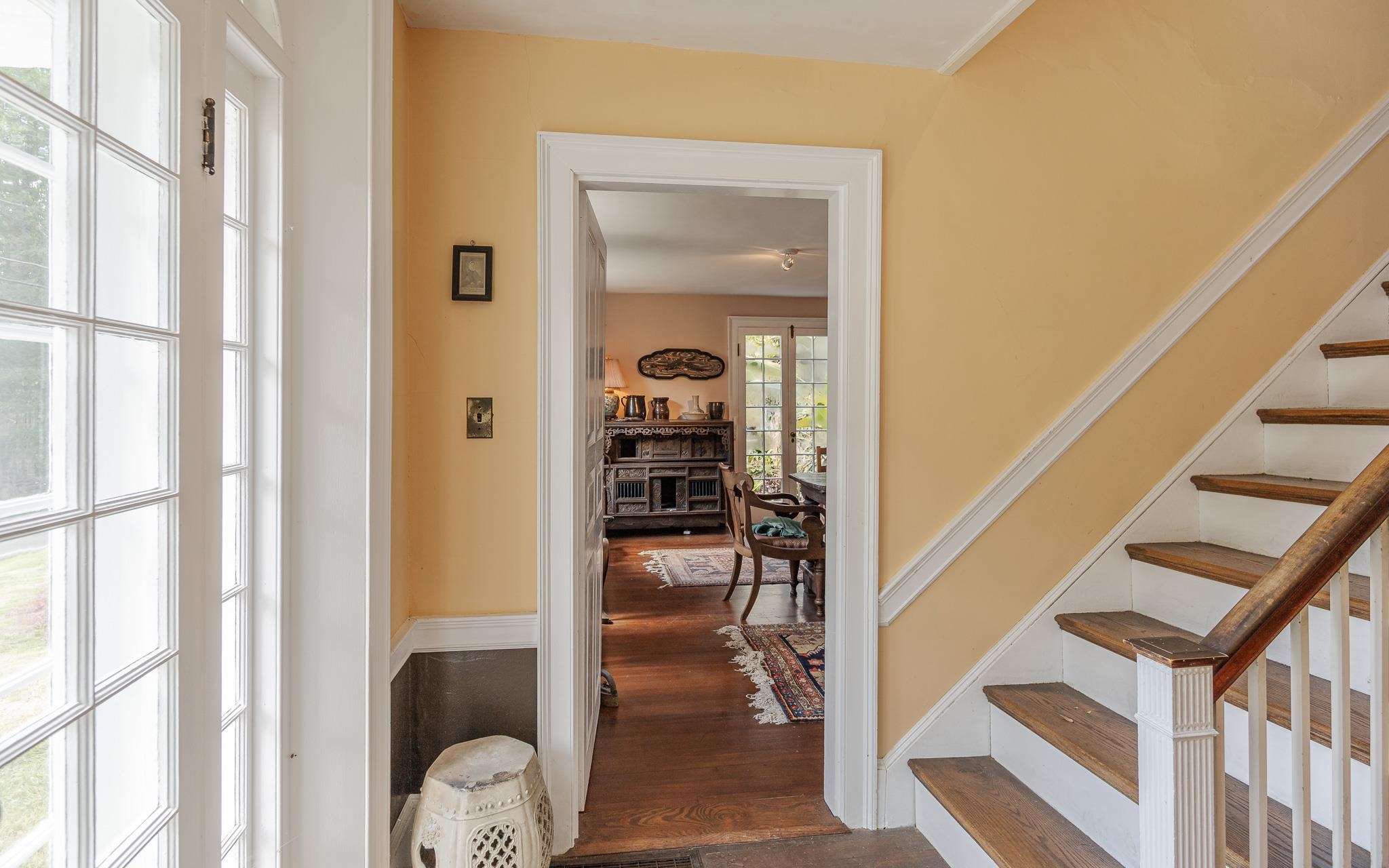 867 Forest Road Property Photo 40