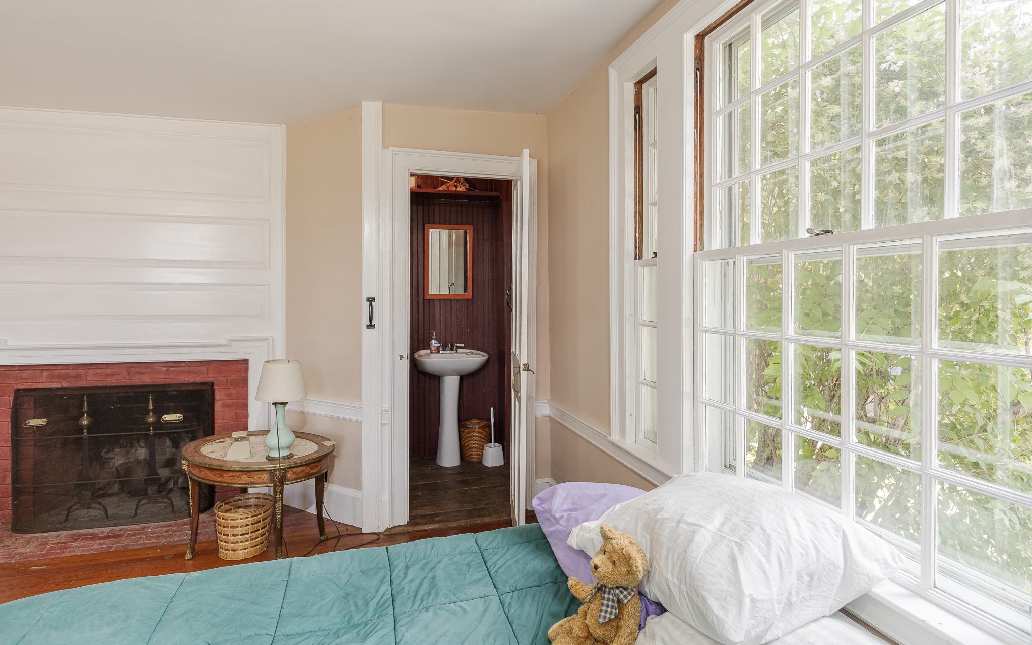 867 Forest Road Property Photo 45