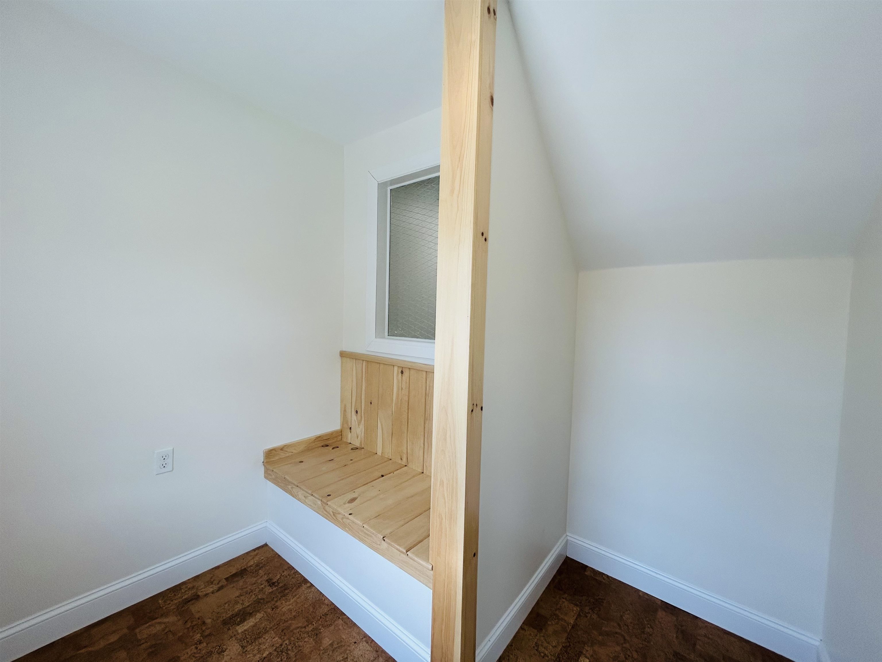 56 Bridge Street Property Photo 38