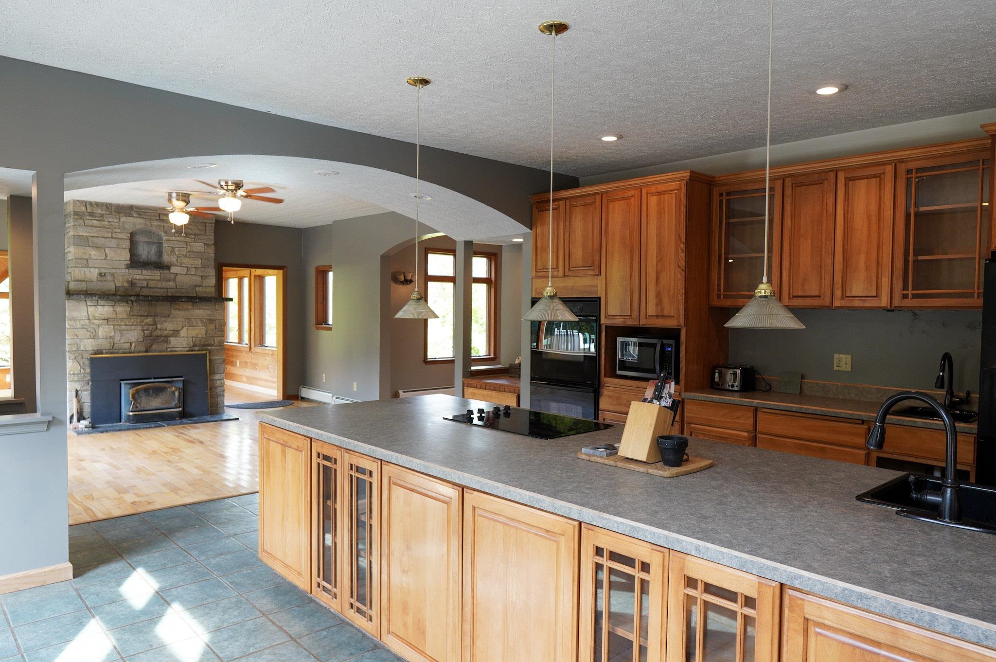1186 French Hill Road Property Photo 5
