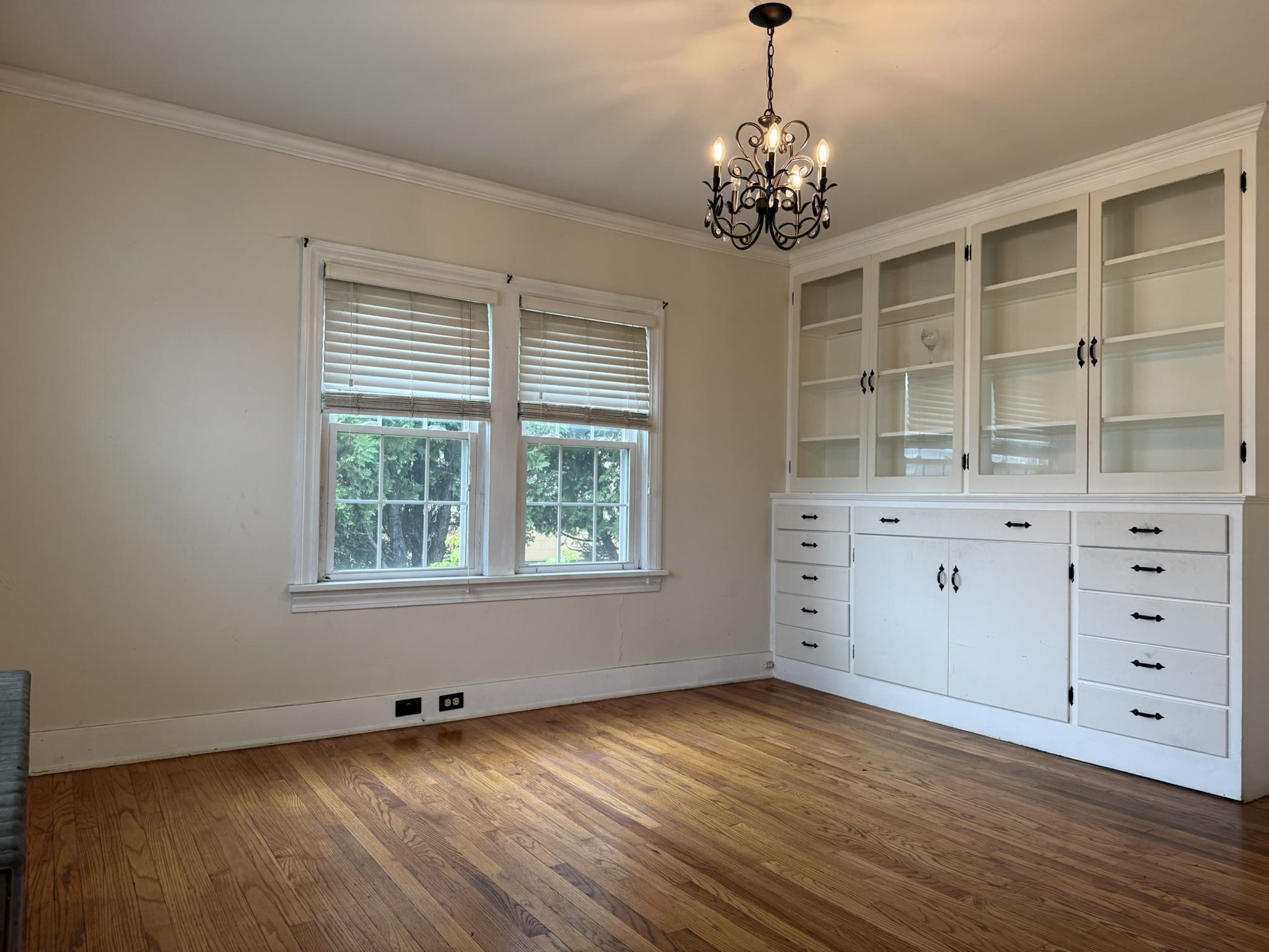 128 Northside Drive Property Photo 9