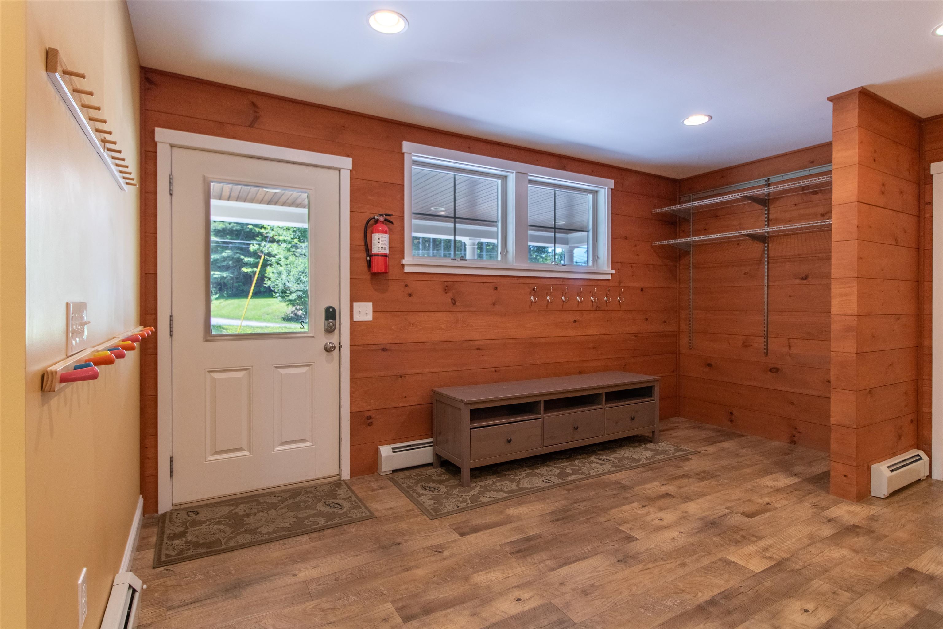 1089 Mountain Road Property Photo 5