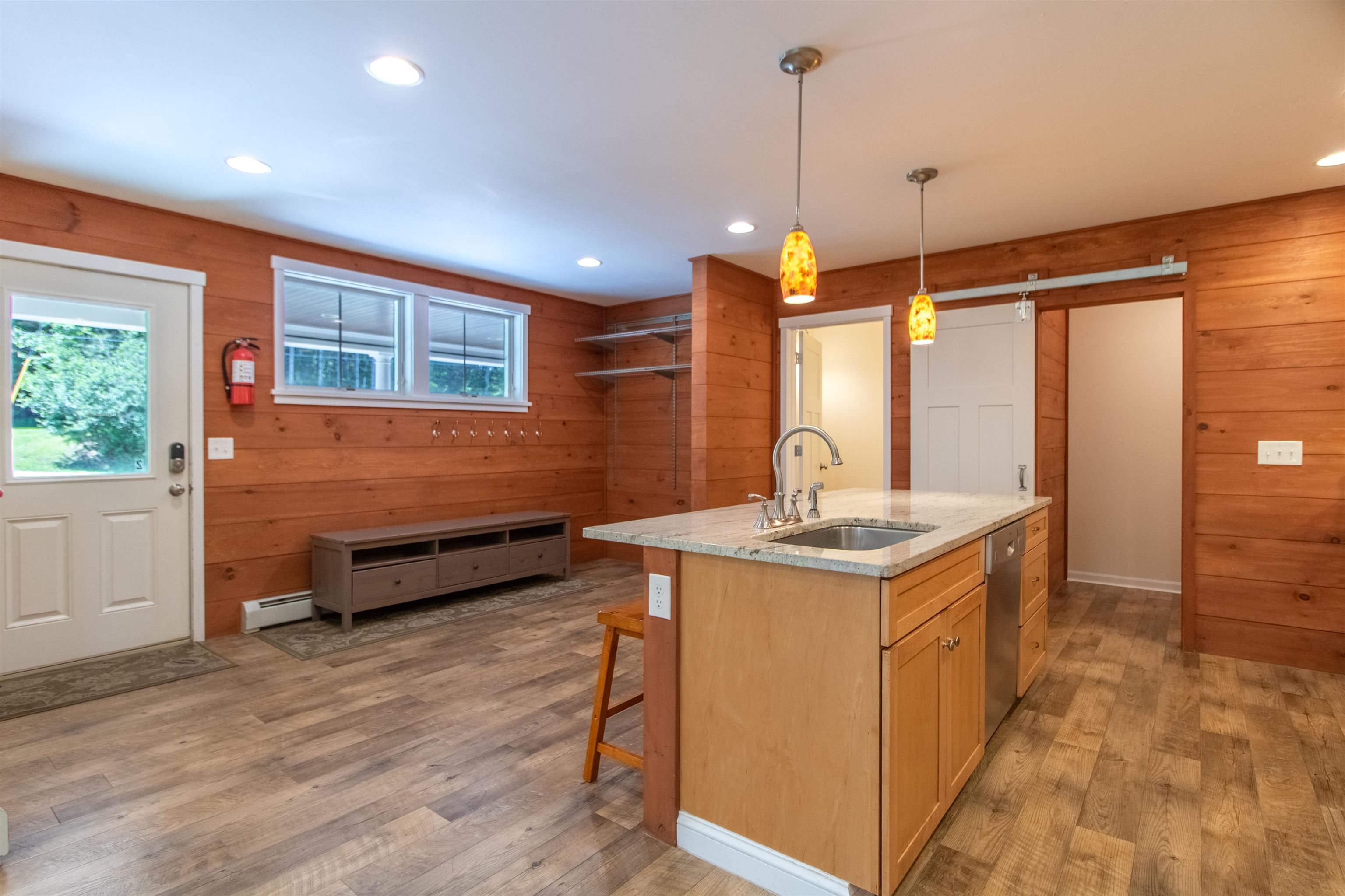 1089 Mountain Road Property Photo 8