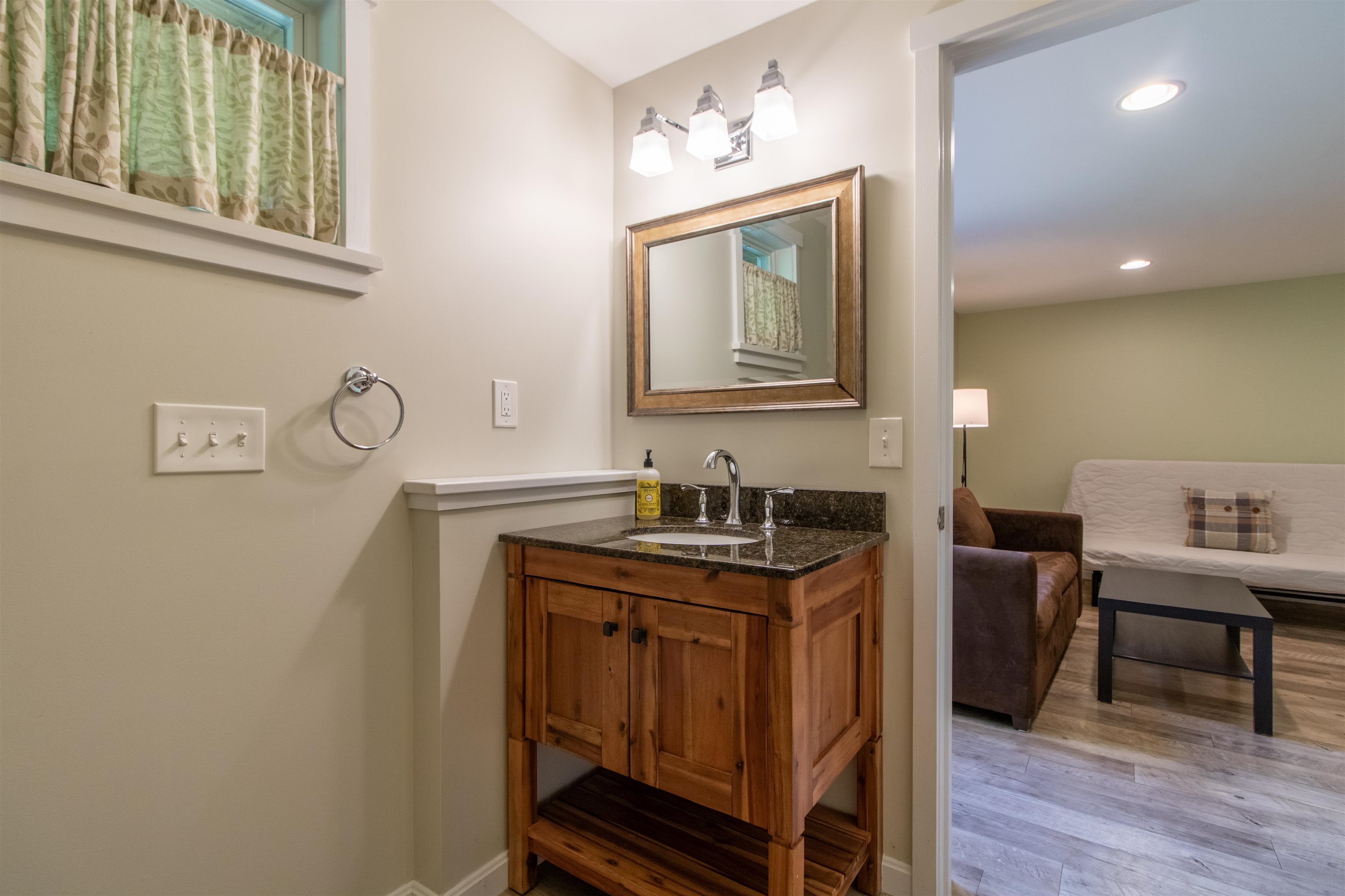 1089 Mountain Road Property Photo 28