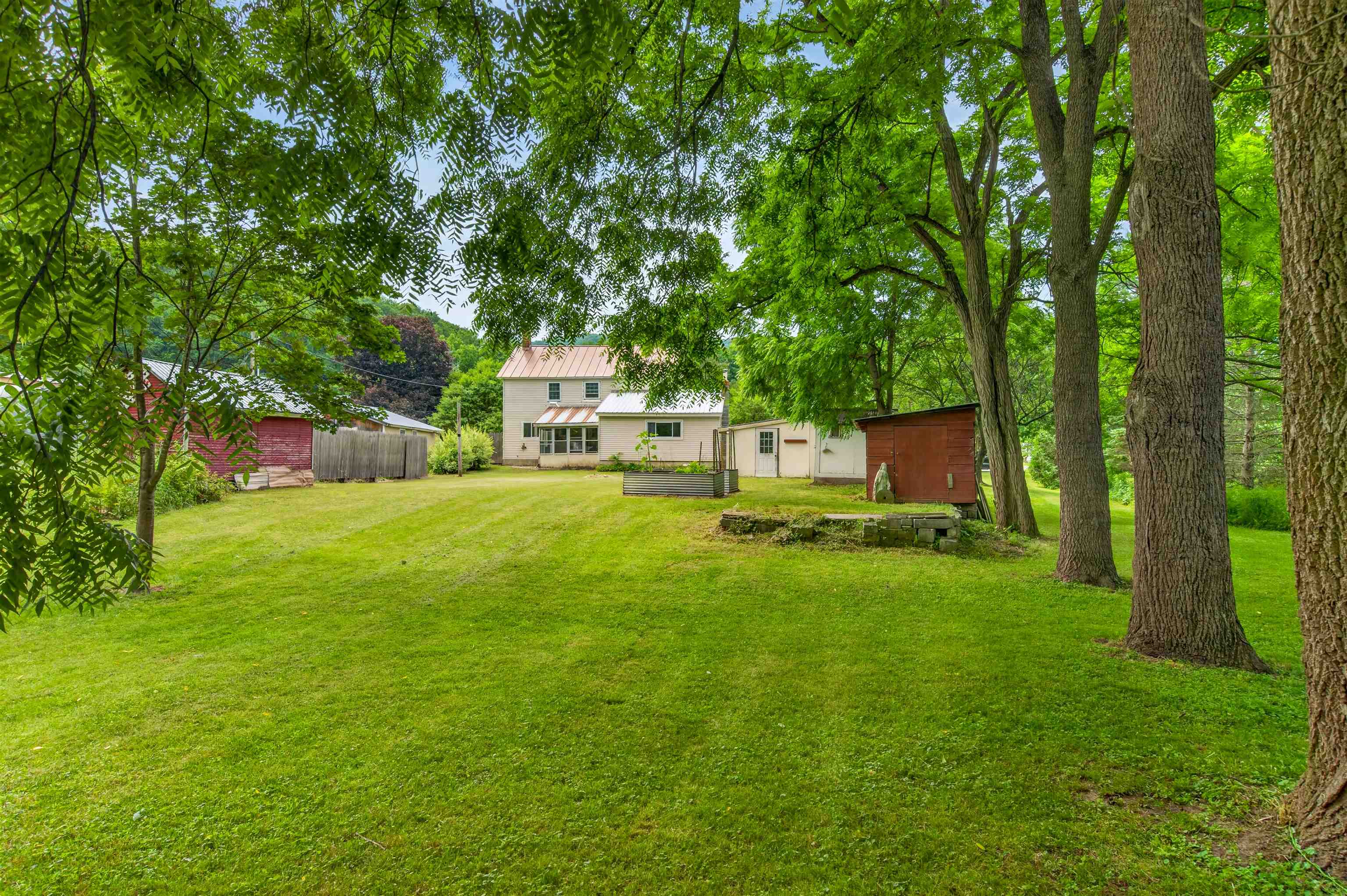 2 Willow Street Property Photo 13
