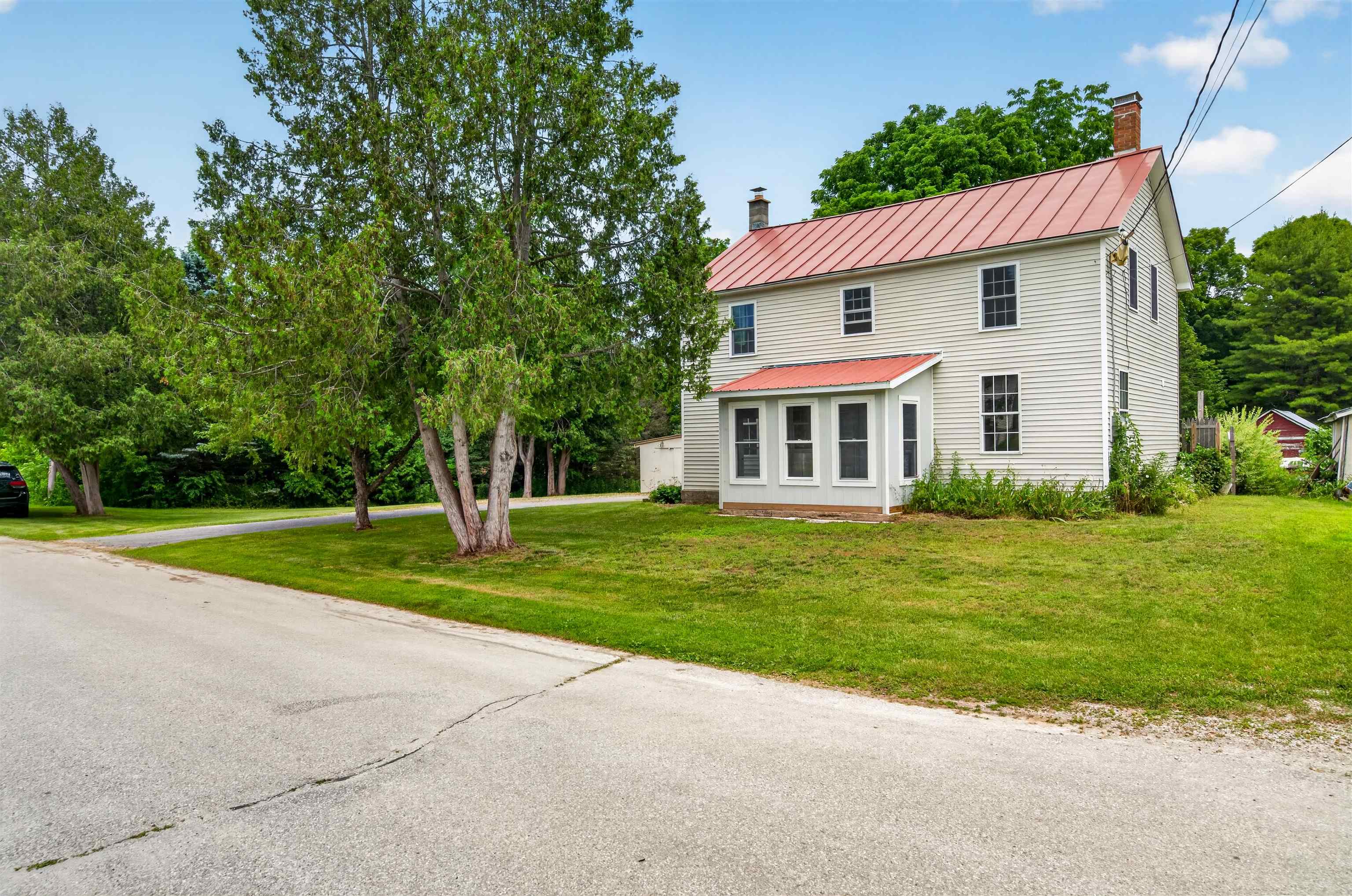 2 Willow Street Property Photo 15