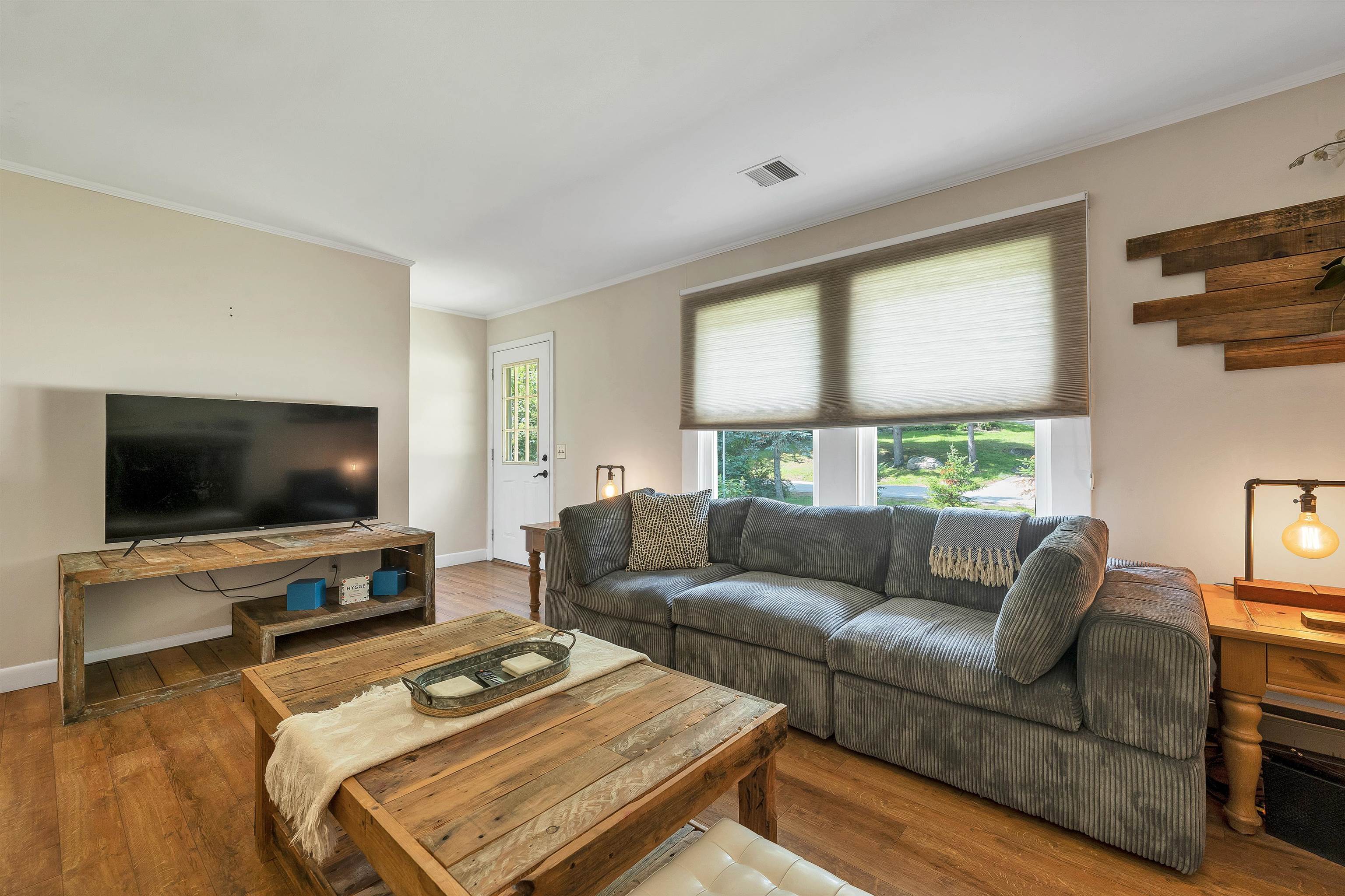 49 Merrill Drive Property Photo 10