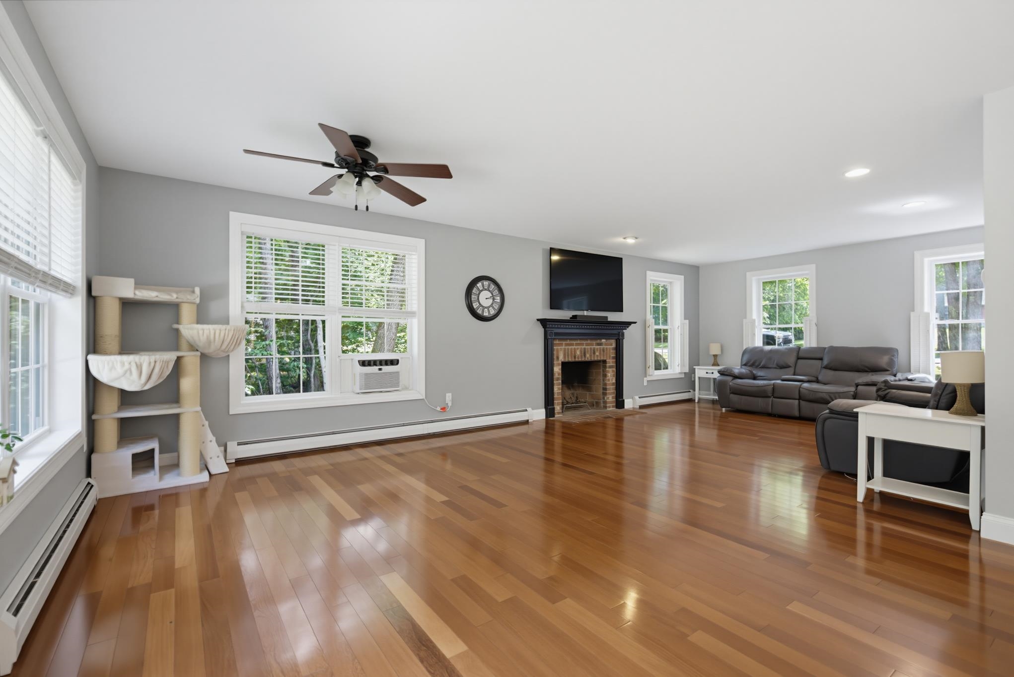 9 Champernowne Property Photo 13