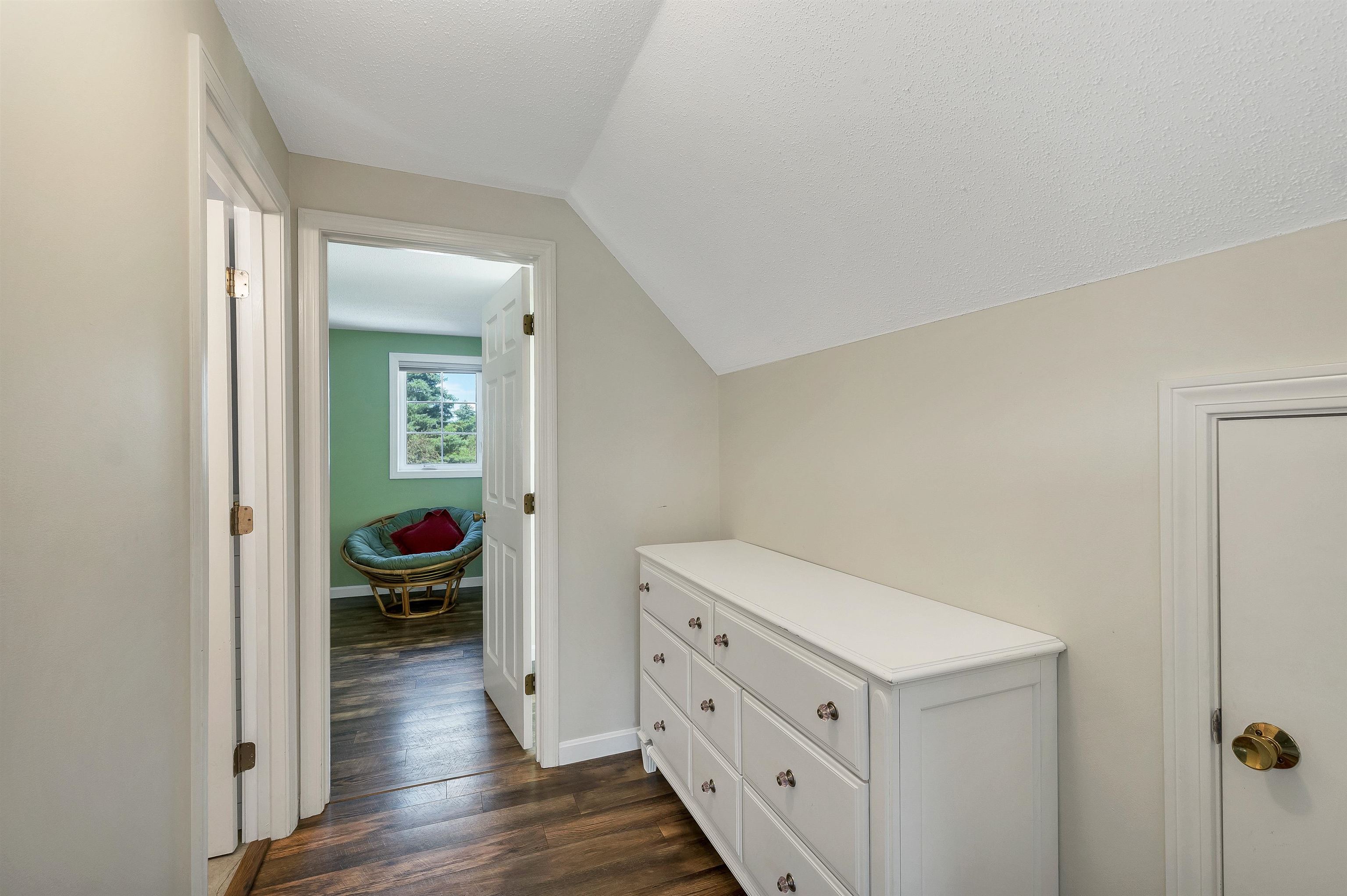 53 Garden Circle Property Photo 20