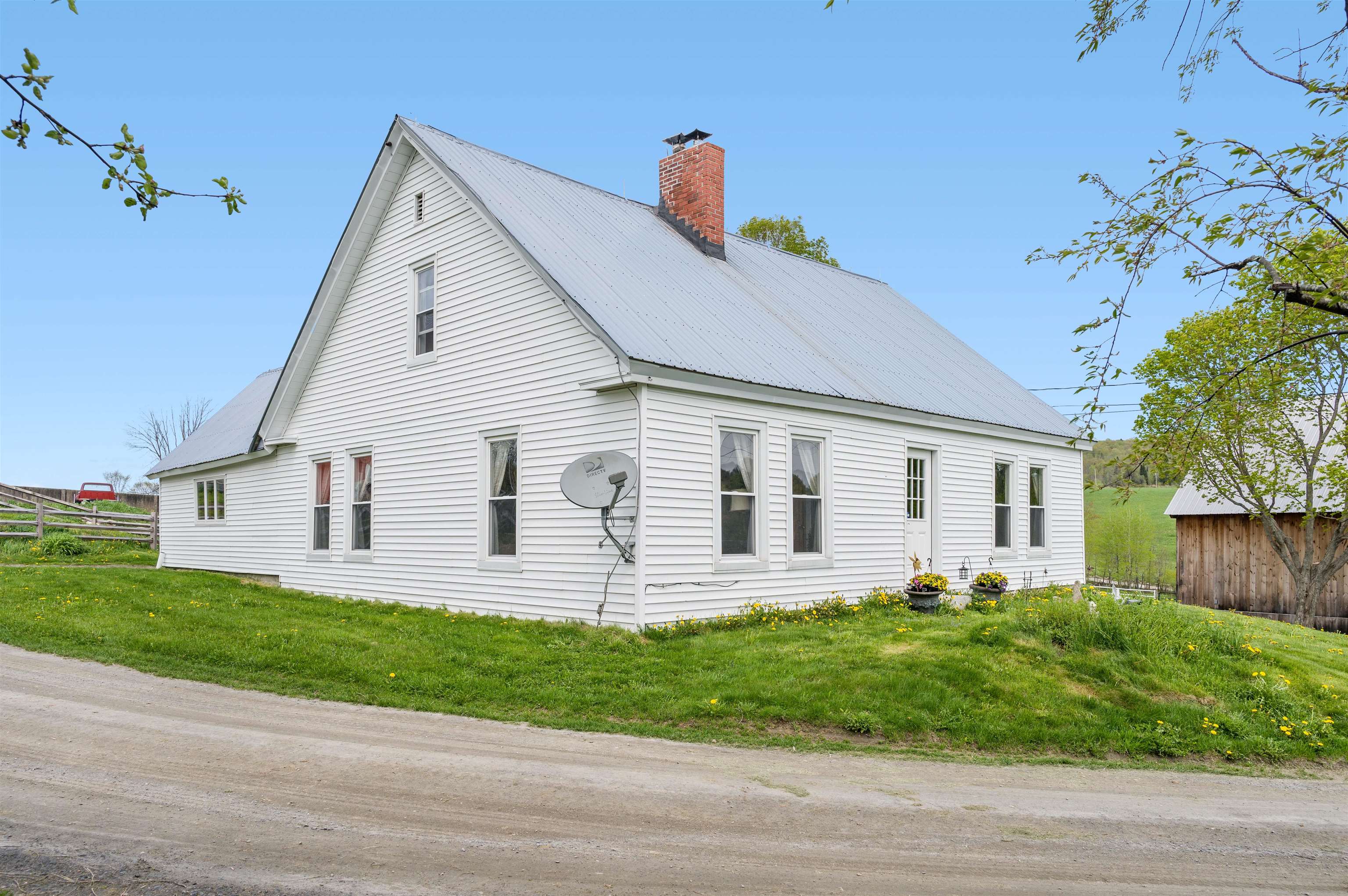 183 Morrie Road Property Photo 3