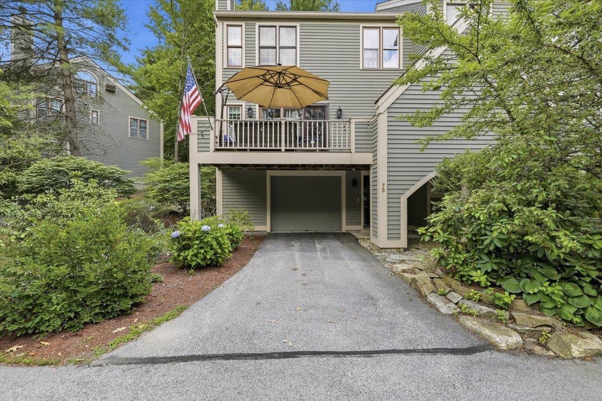 1465 Hooksett Road Property Photo 1