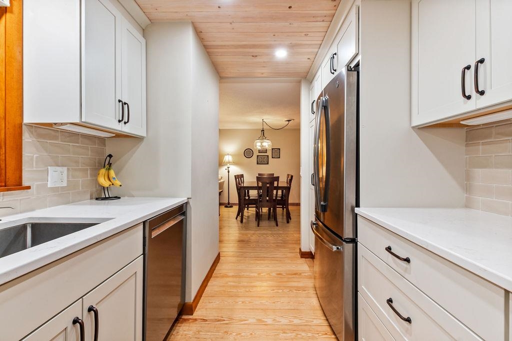 33 Niblick Lane Property Photo 15